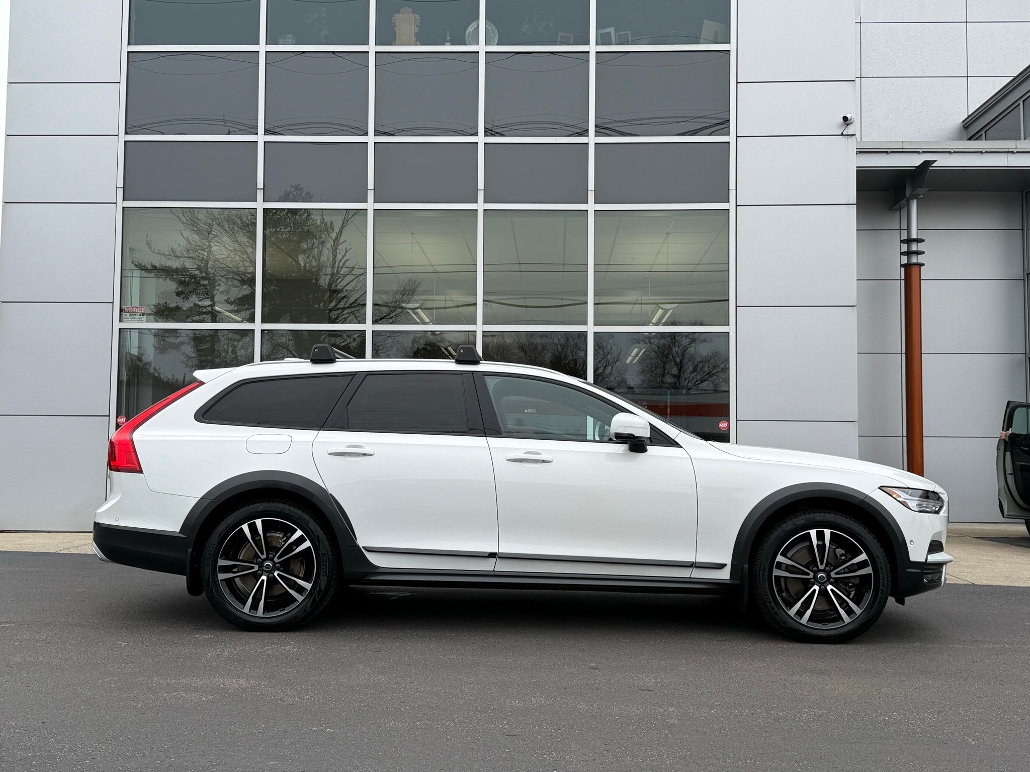 Volvo V90 Cross Country  2018