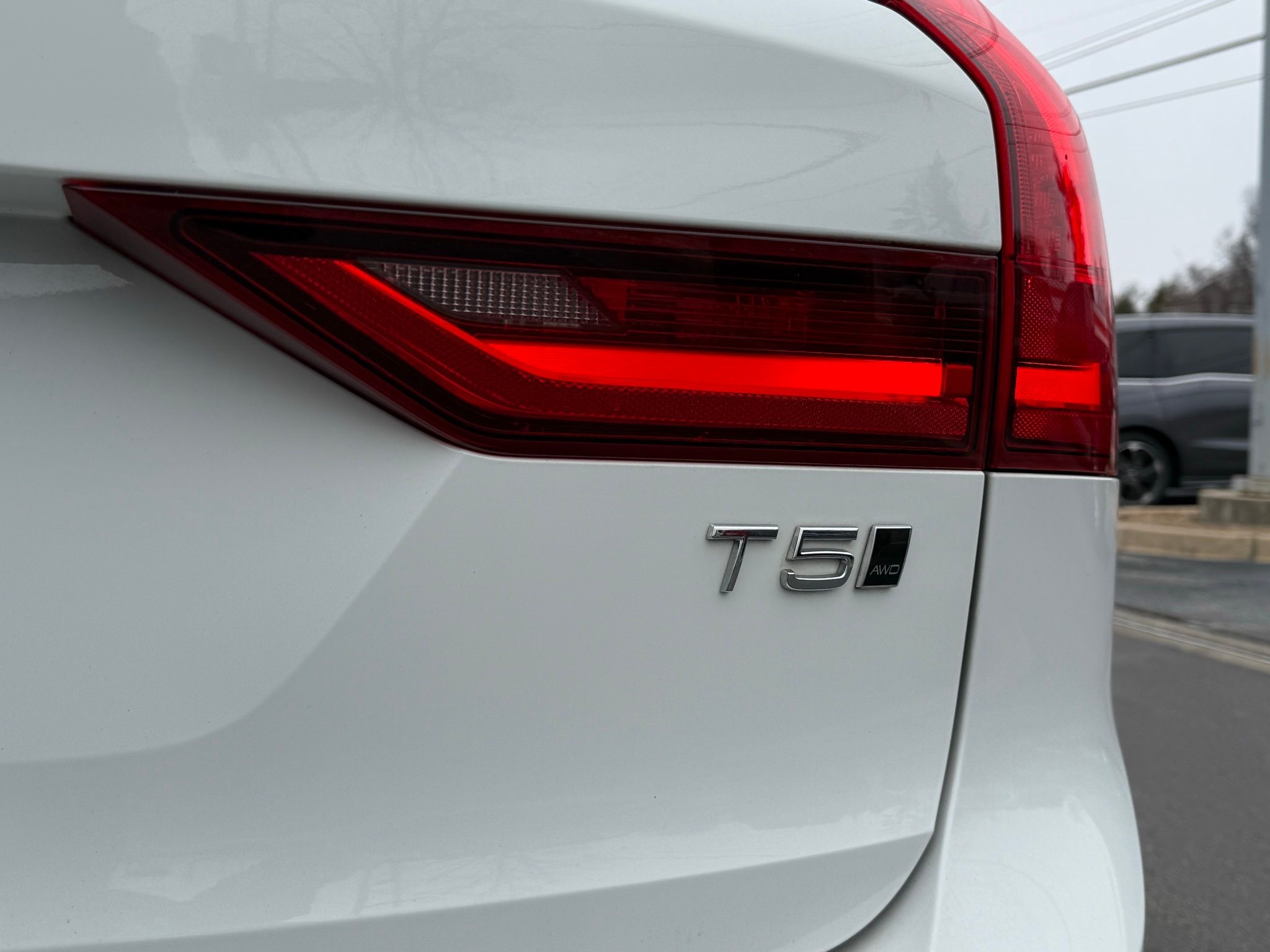 Volvo V90 Cross Country  2018