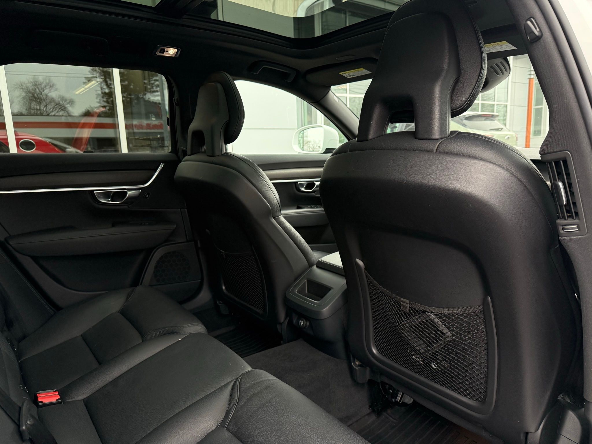 Volvo V90 Cross Country  2018