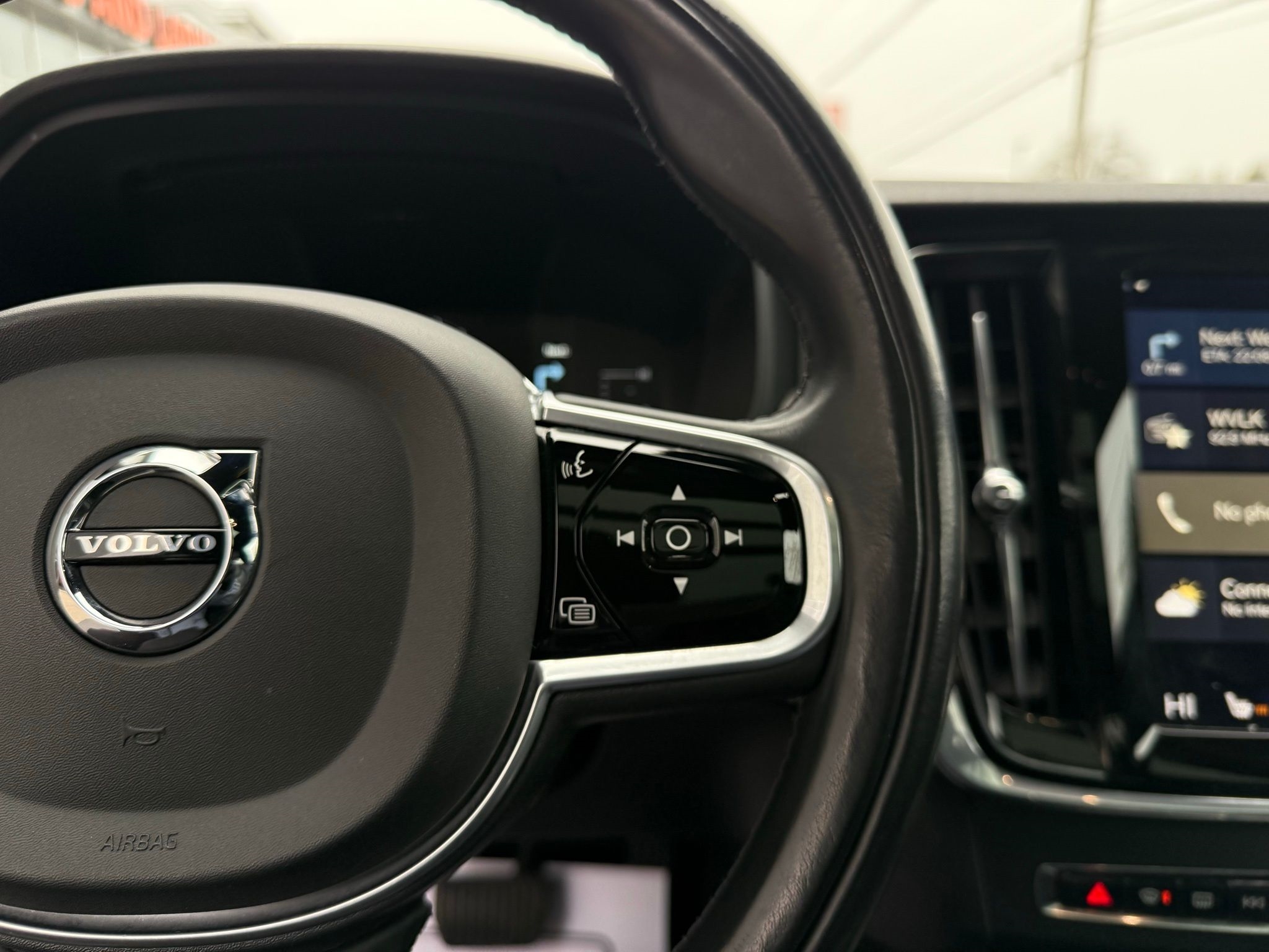 Volvo V90 Cross Country  2018