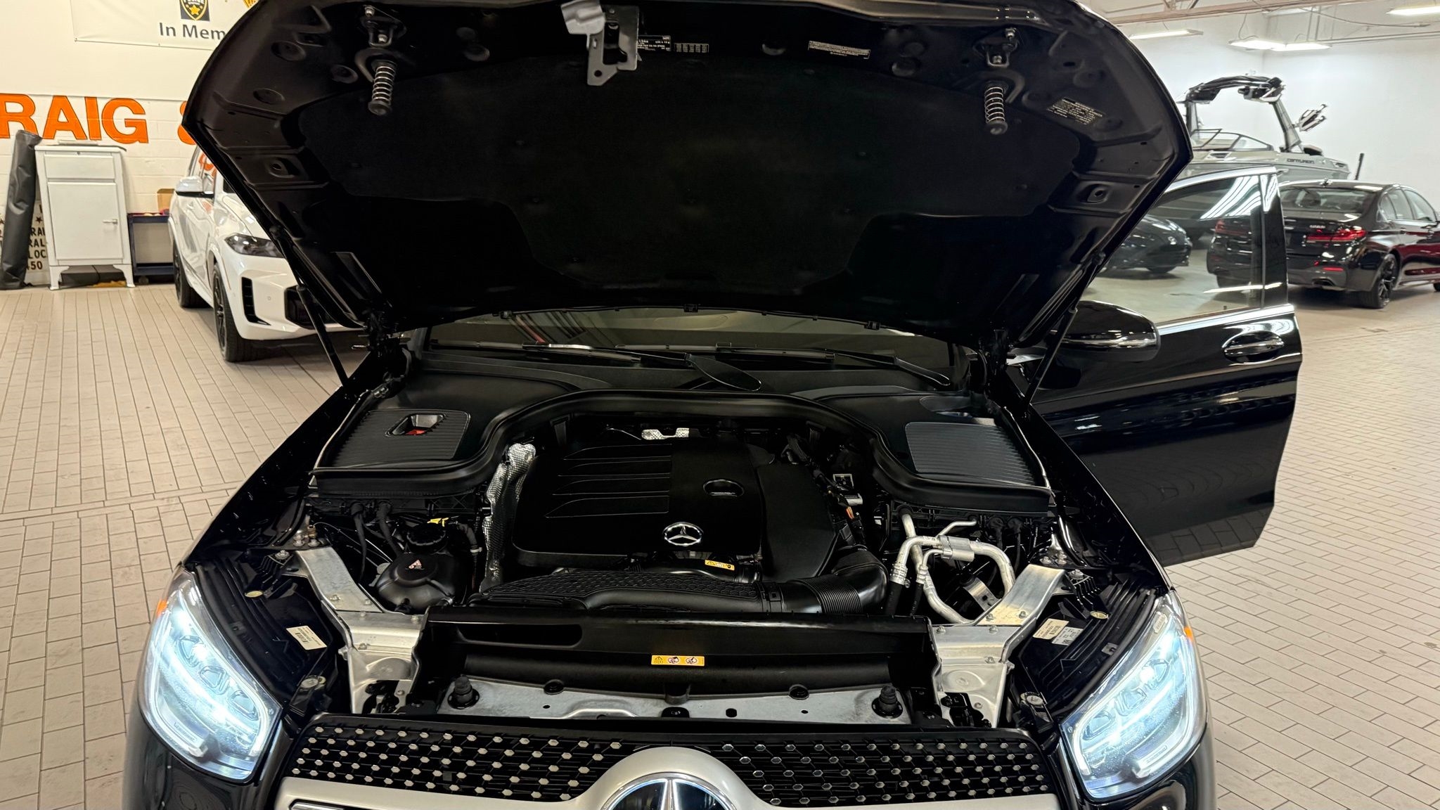 Mercedes-Benz GLC  2020