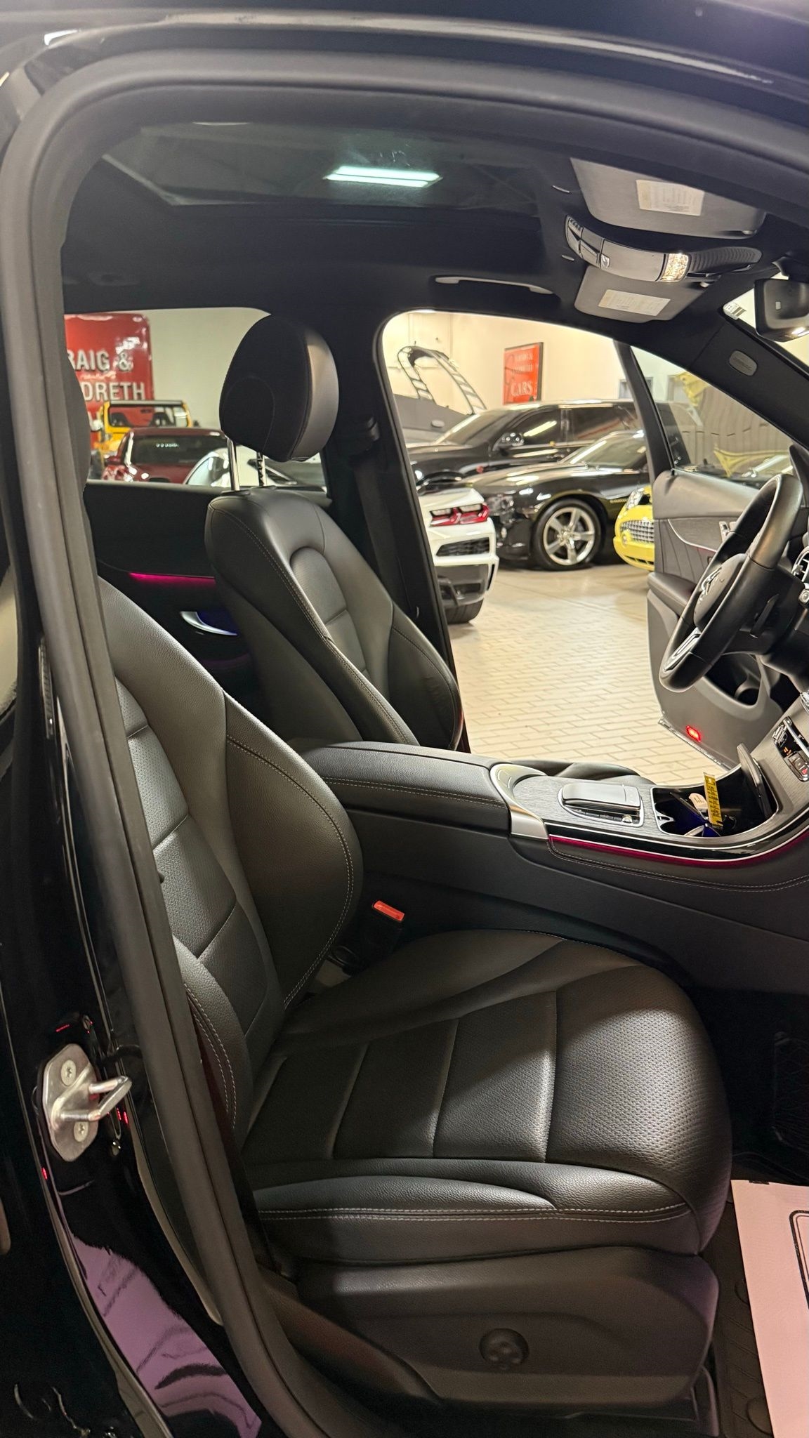 Mercedes-Benz GLC  2020