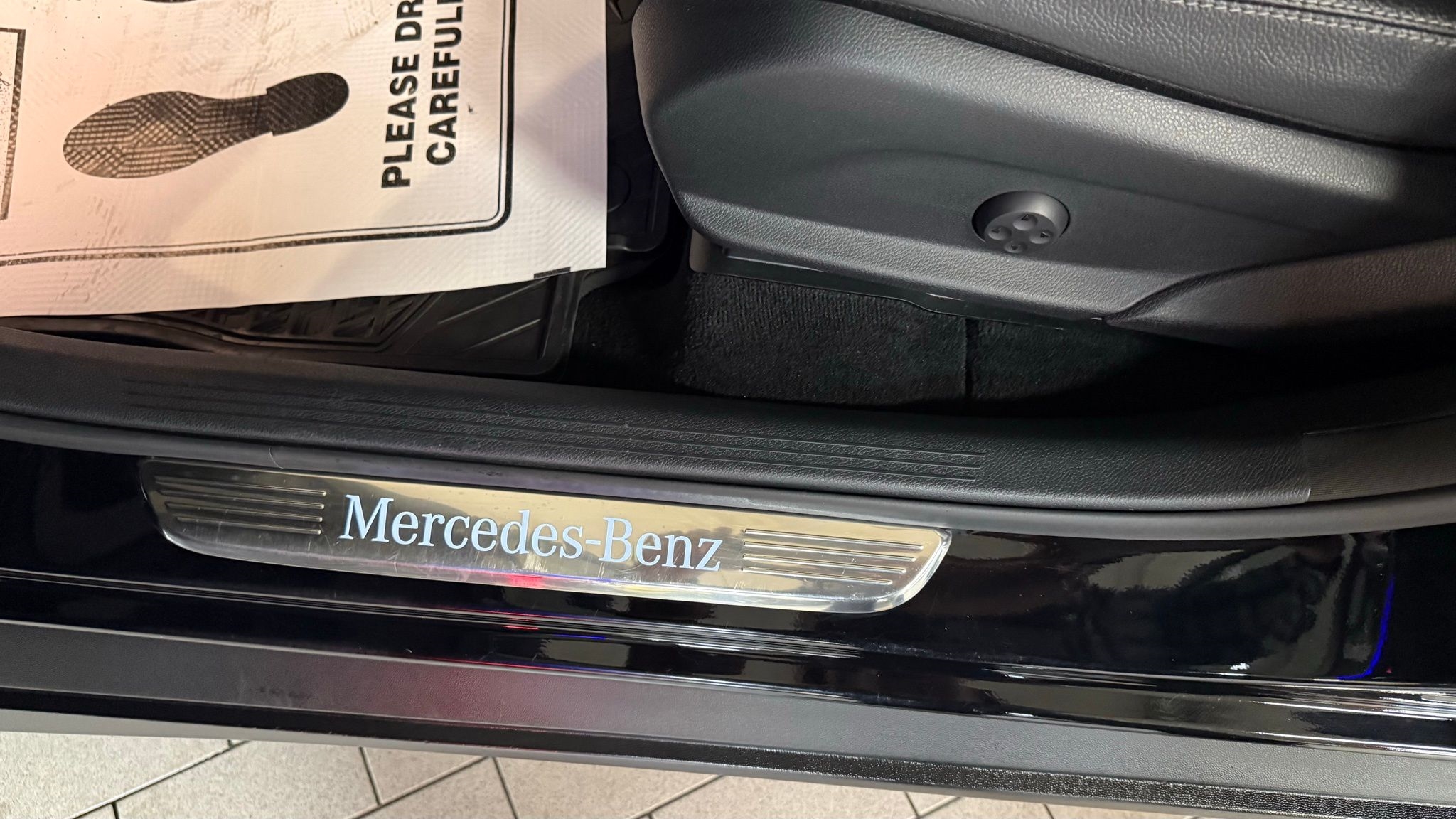 Mercedes-Benz GLC  2020
