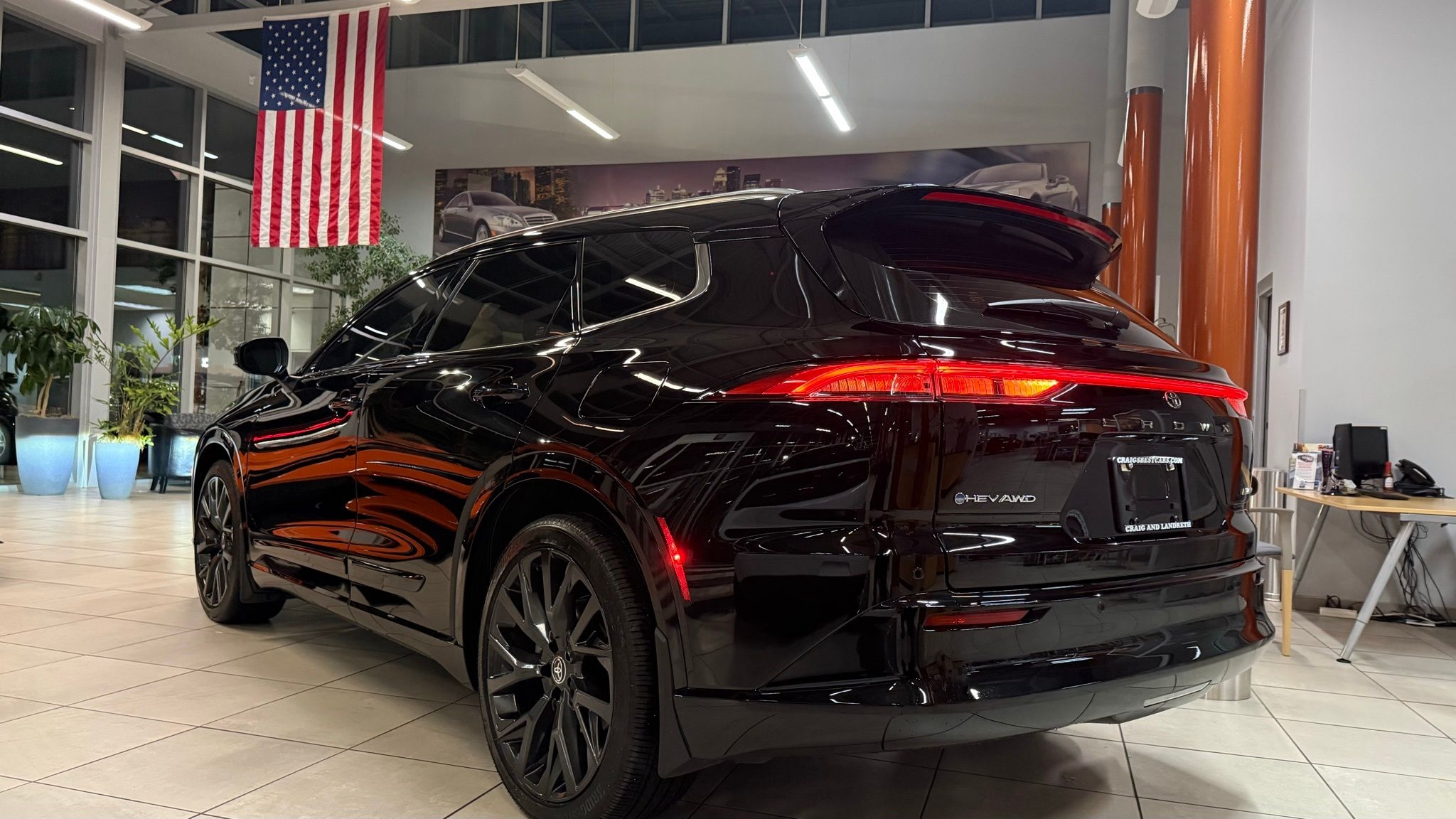 Toyota Crown Signia  2025