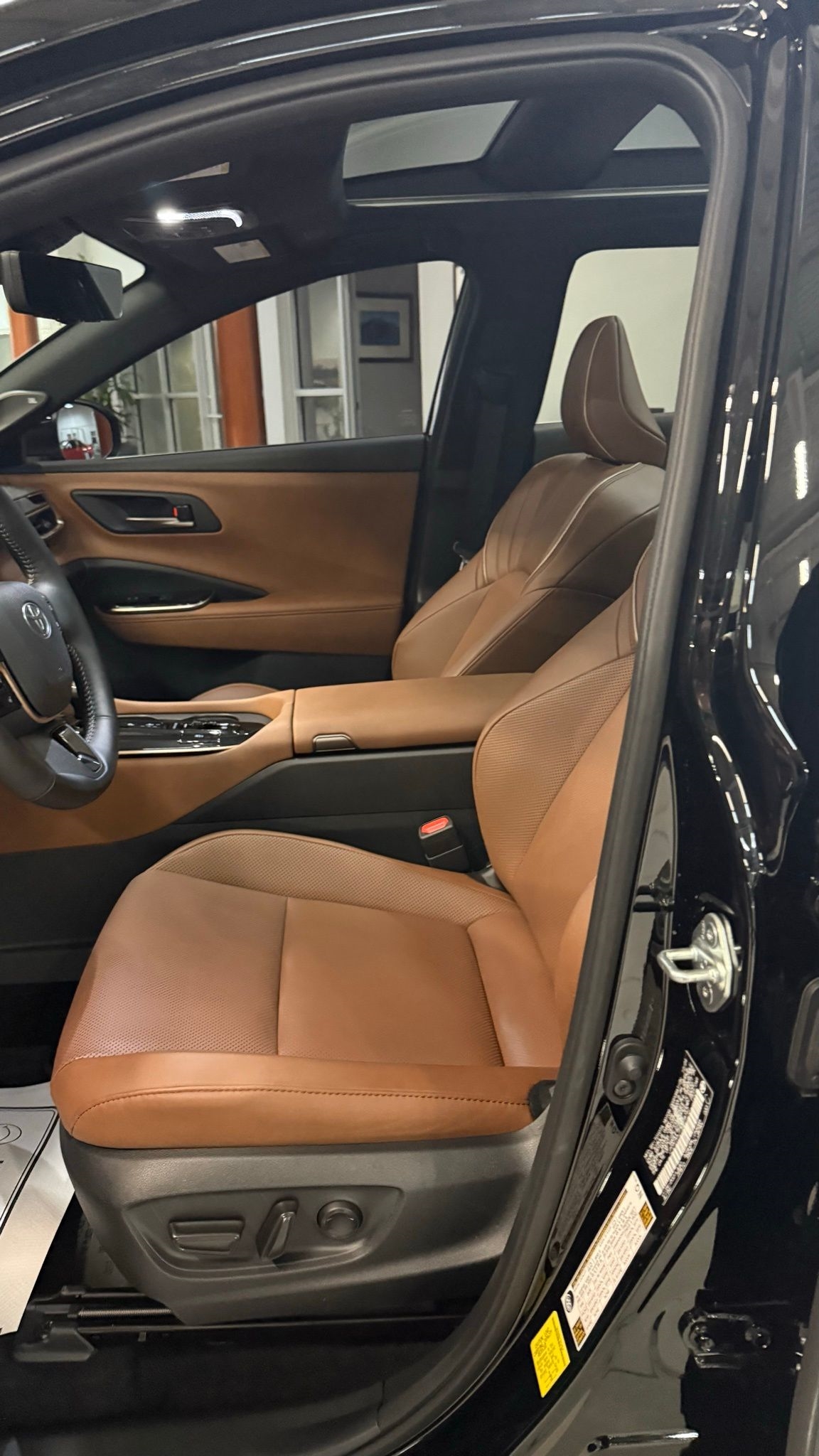 Toyota Crown Signia  2025