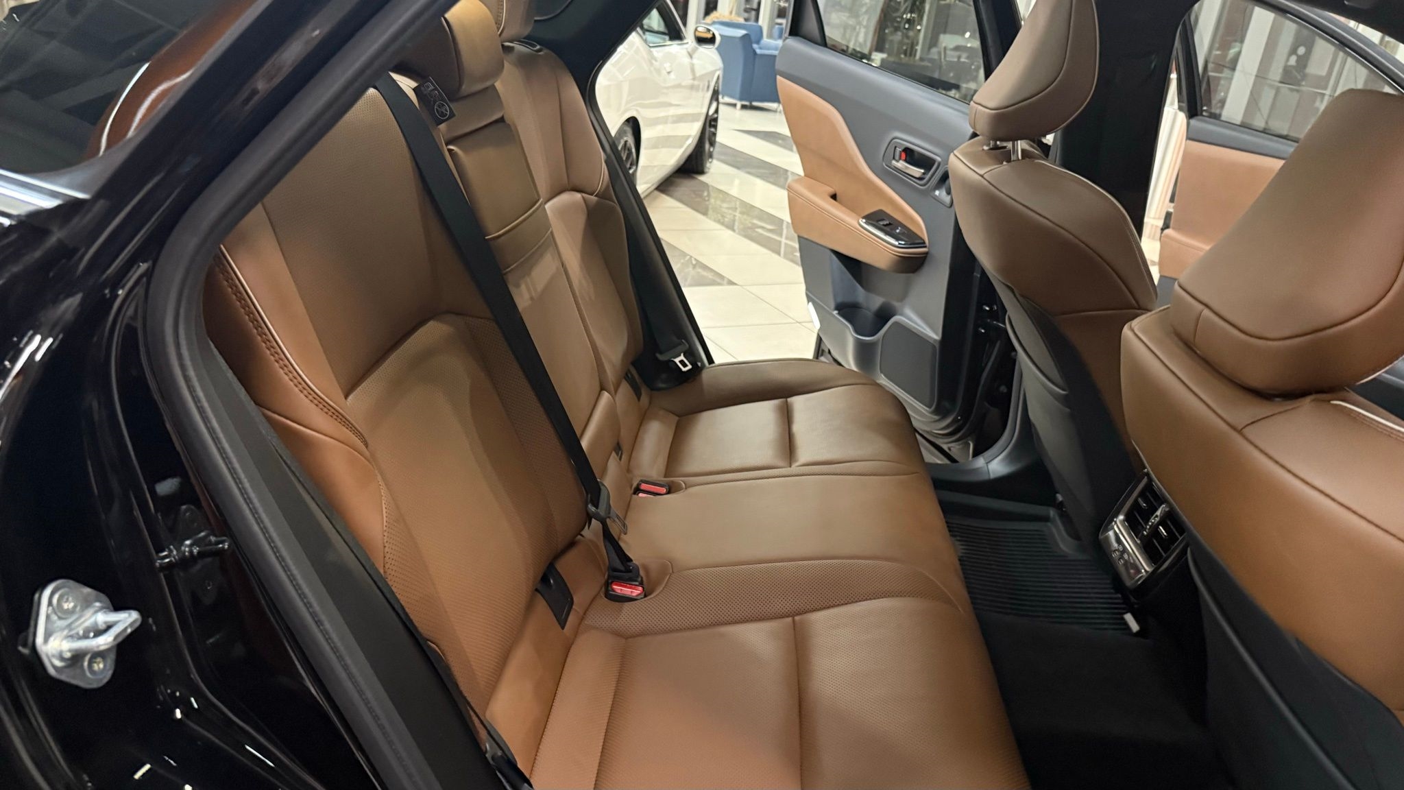 Toyota Crown Signia  2025