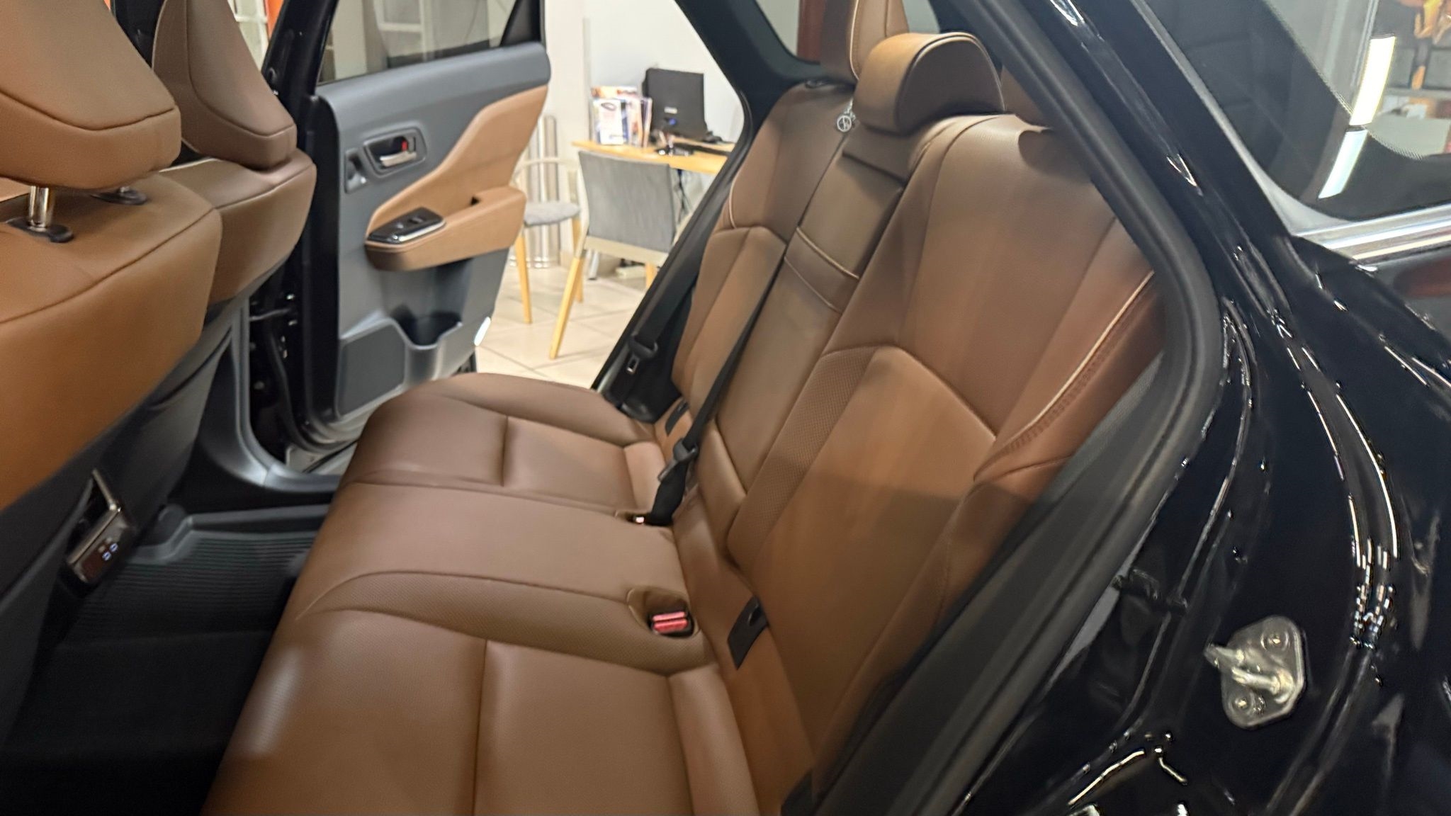 Toyota Crown Signia  2025