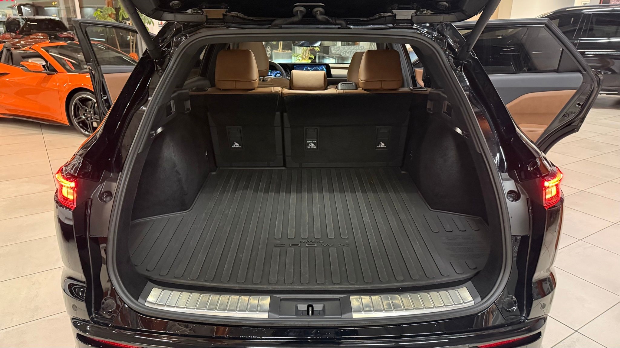 Toyota Crown Signia  2025