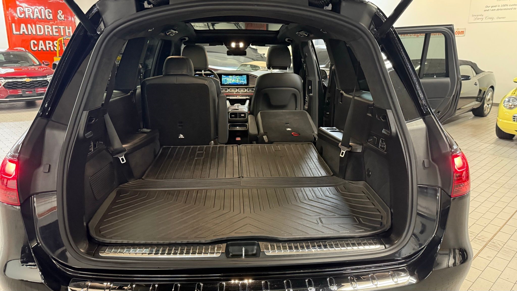 Mercedes-Benz GLS  2024