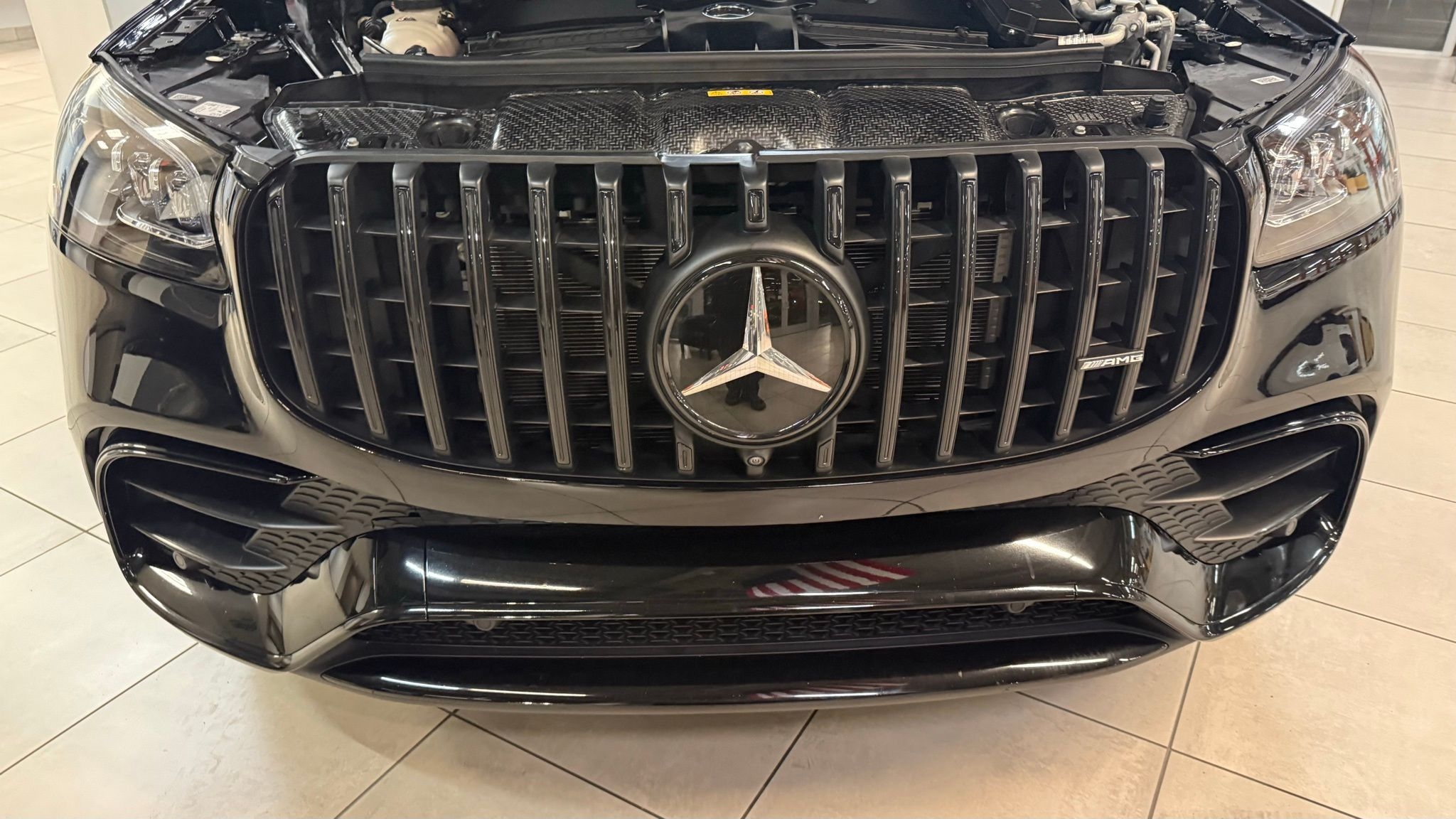 Mercedes-Benz GLS  2024