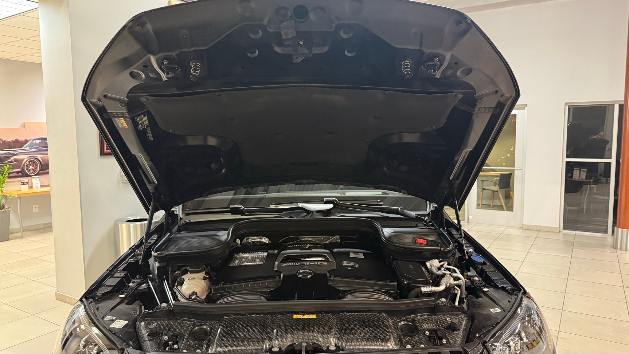 Mercedes-Benz GLS  2024