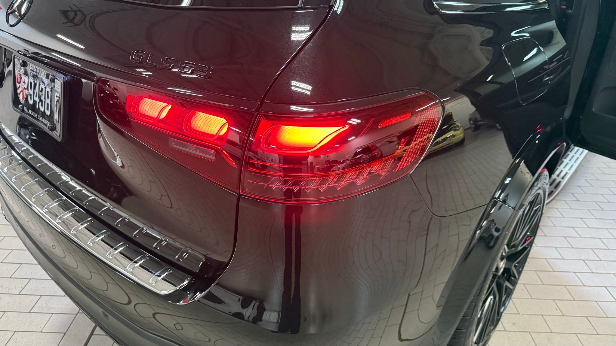 Mercedes-Benz GLS  2024