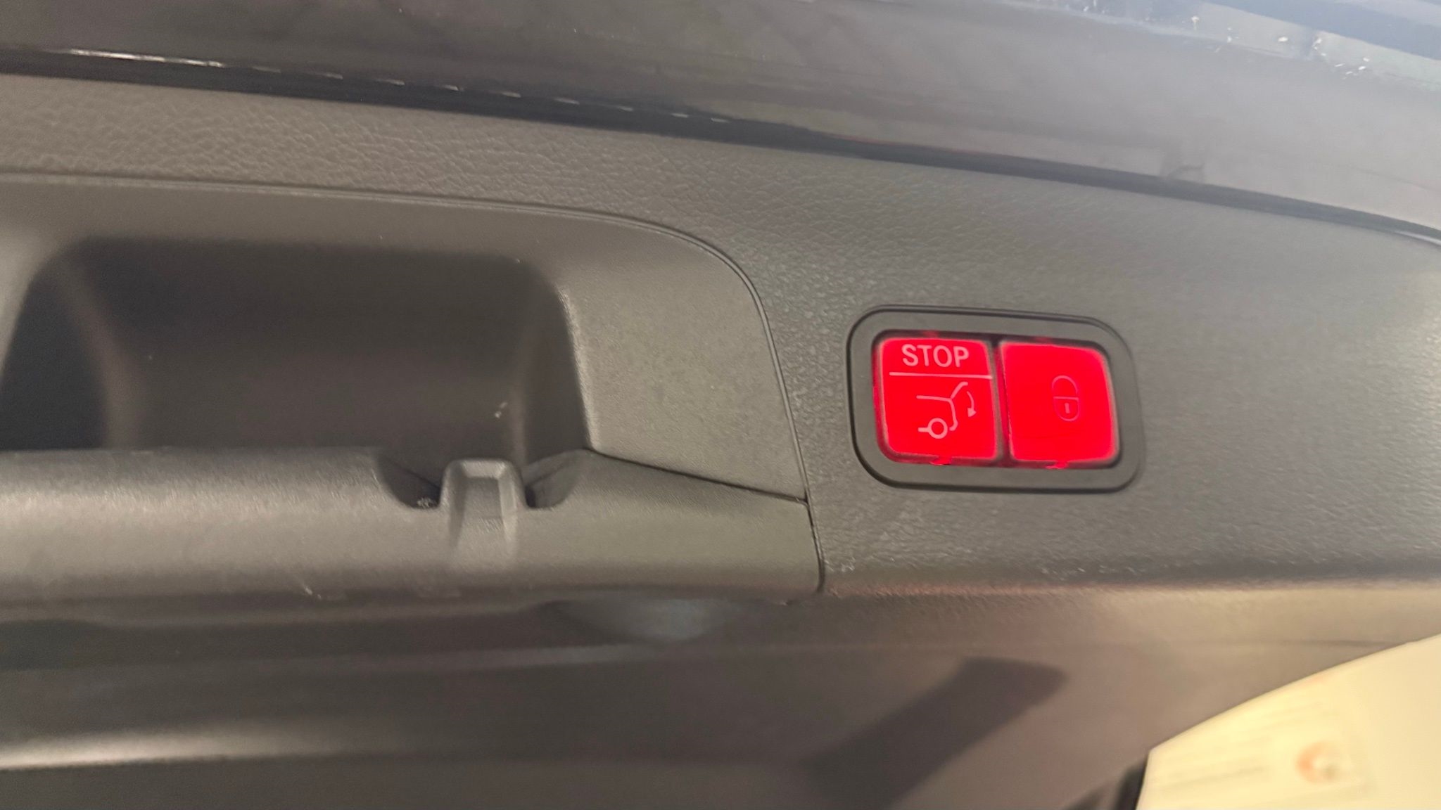 Mercedes-Benz GLS  2024