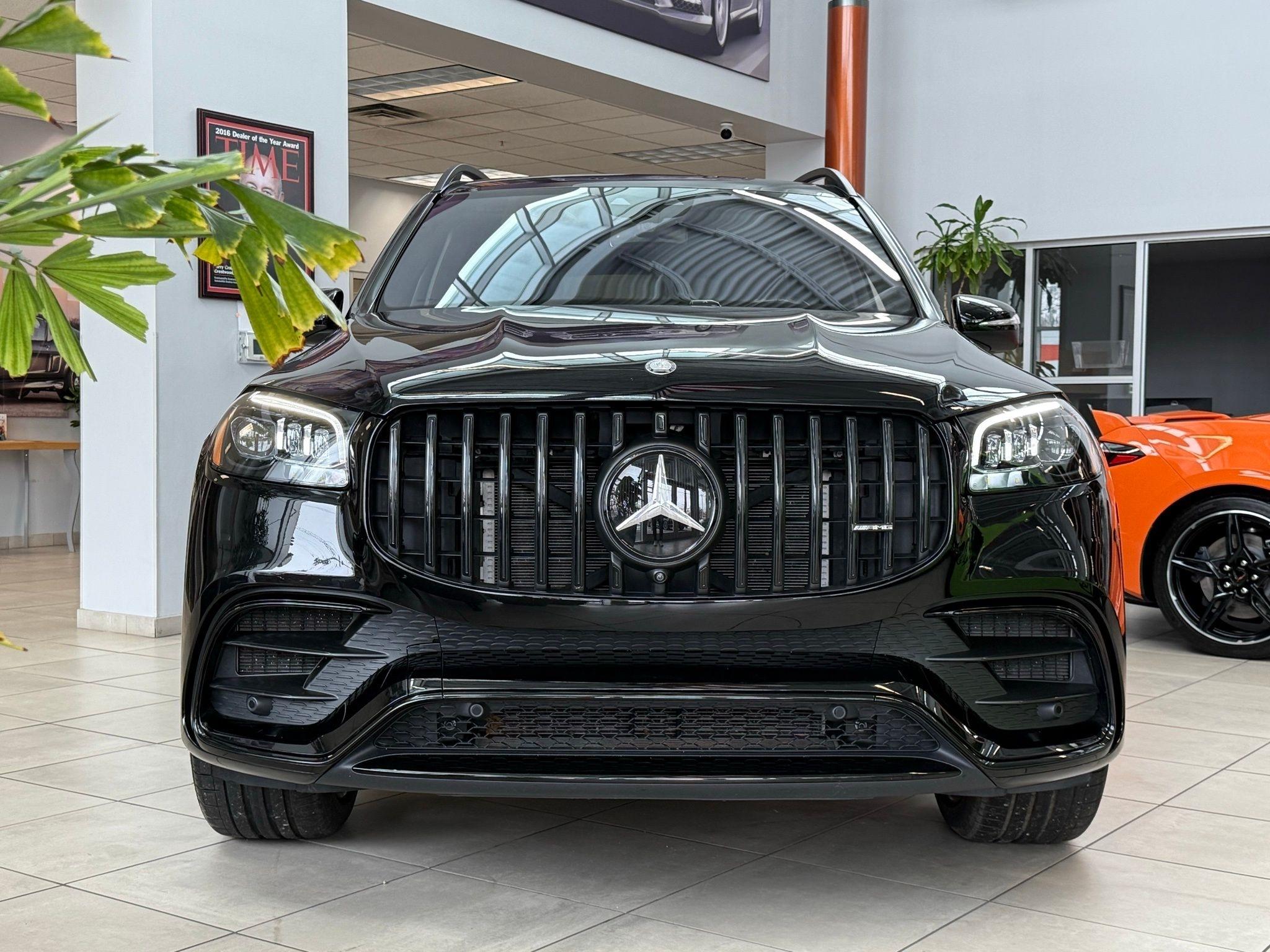 Mercedes-Benz GLS  2024