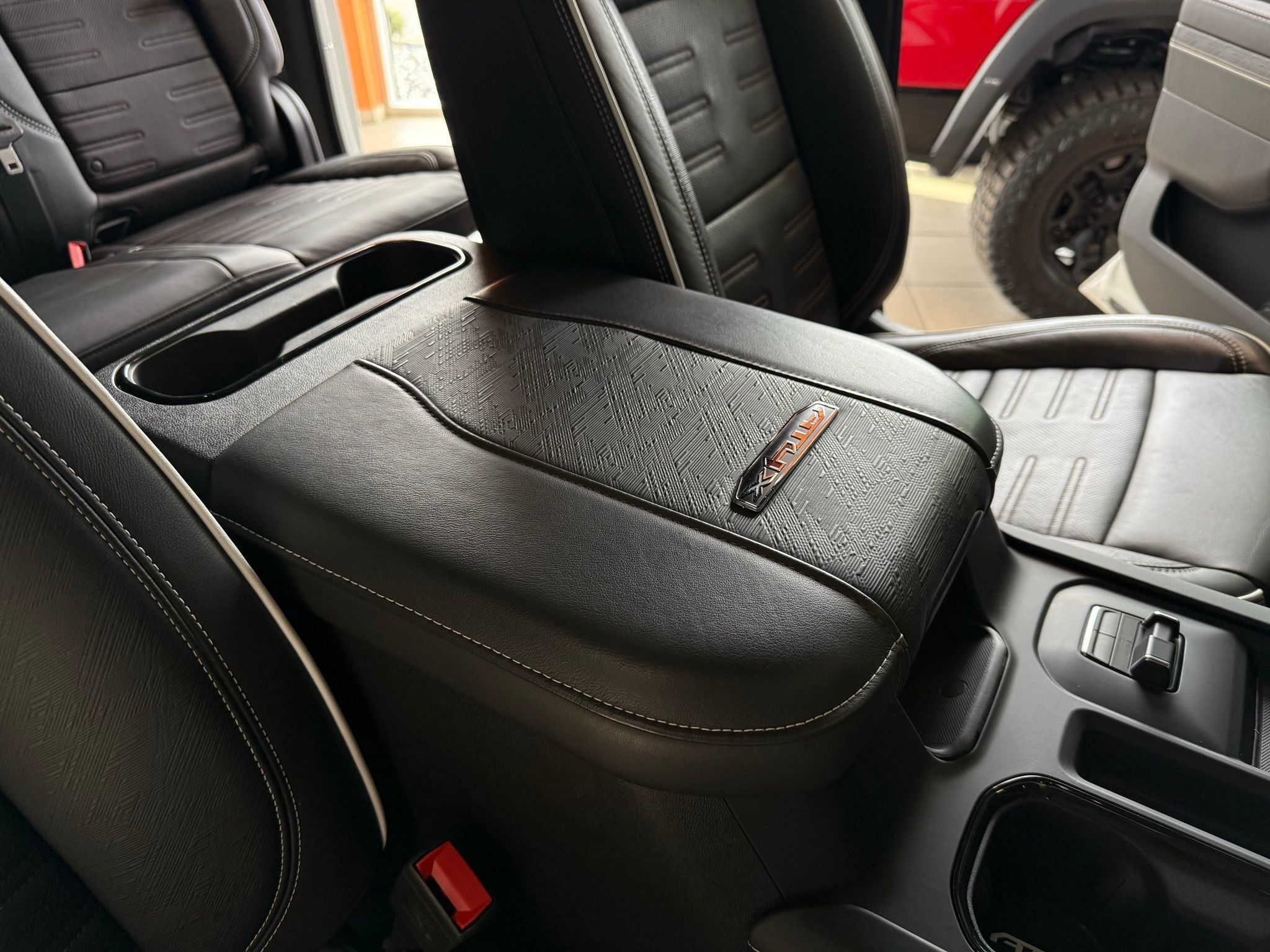 GMC Sierra 2500HD  2024