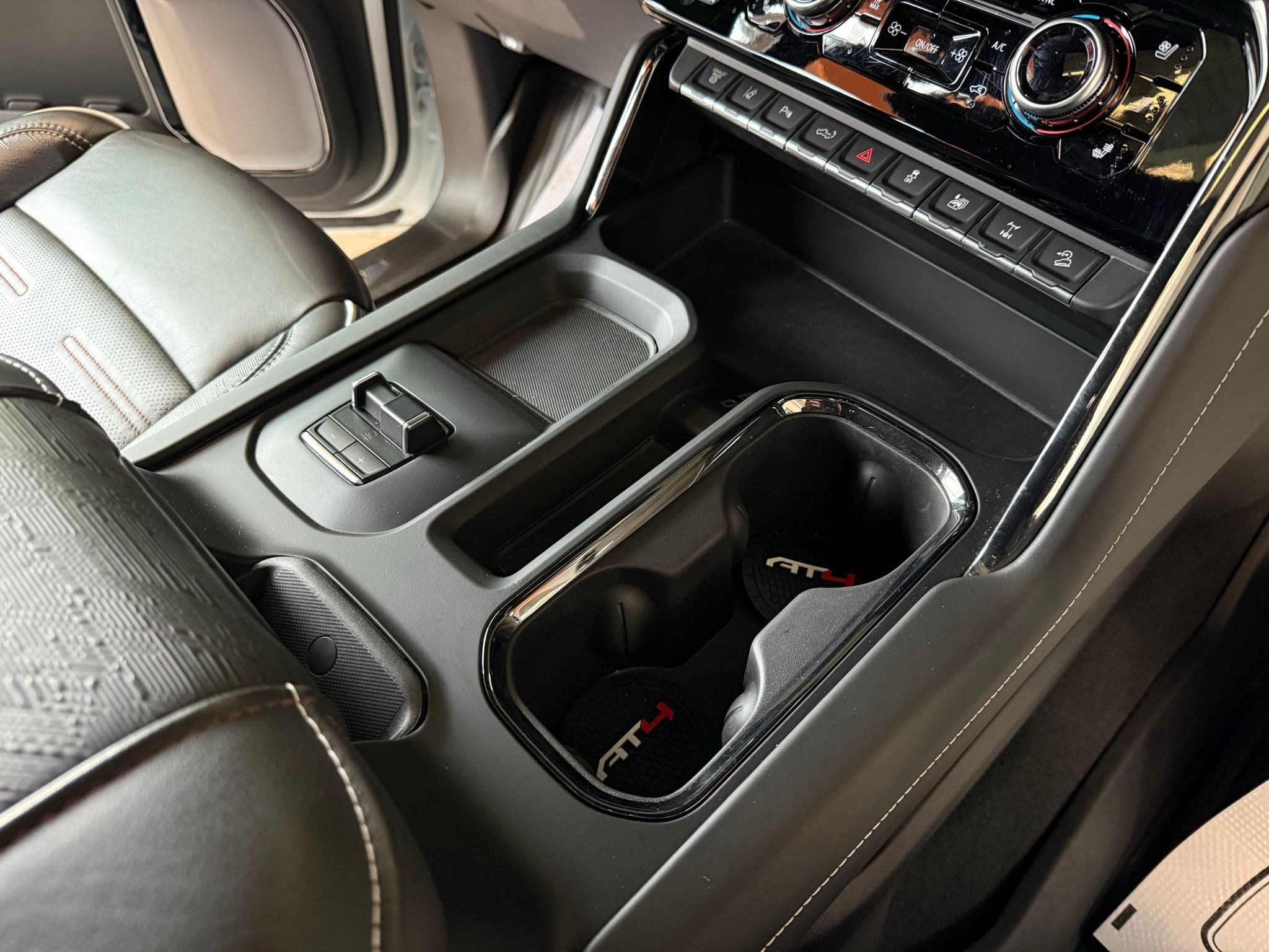 GMC Sierra 2500HD  2024