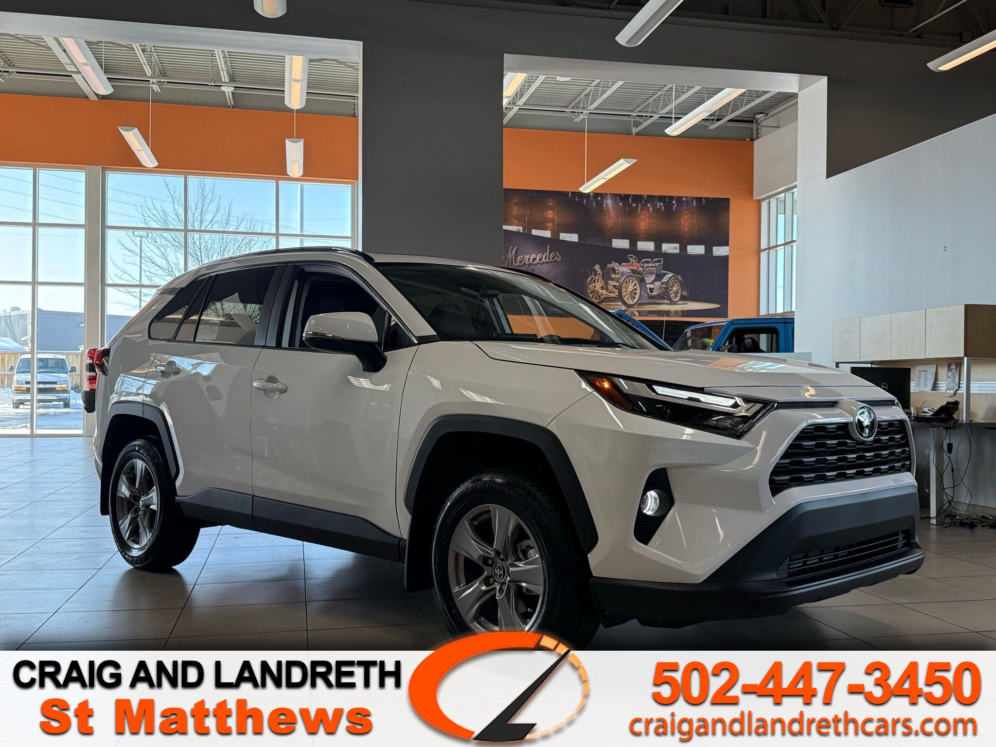 2025 Toyota RAV4 XLE