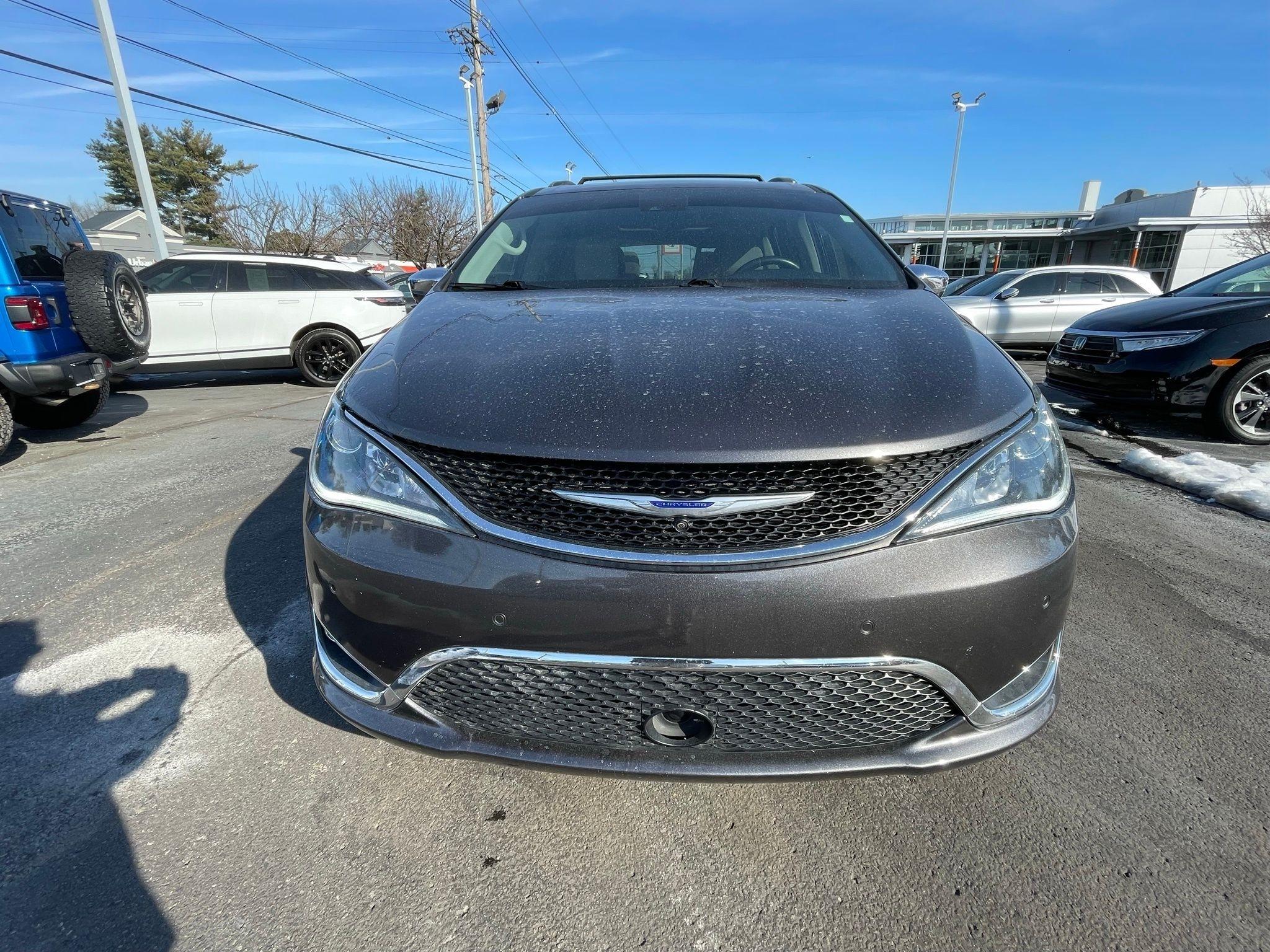 Chrysler Pacifica  2019