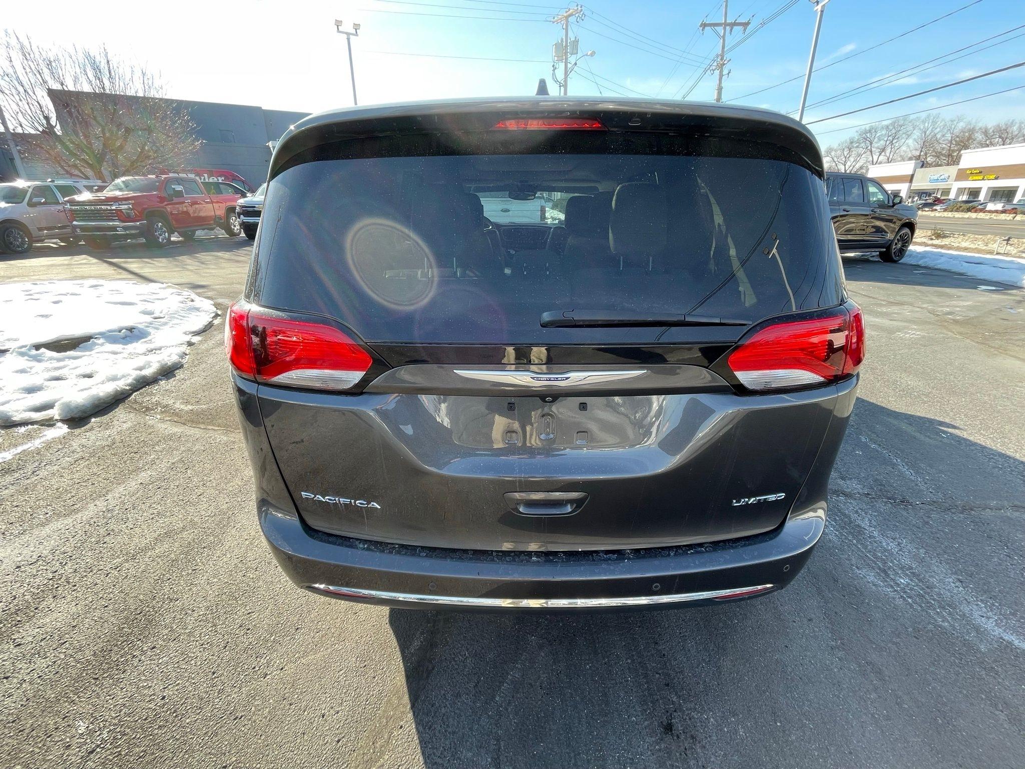 Chrysler Pacifica  2019