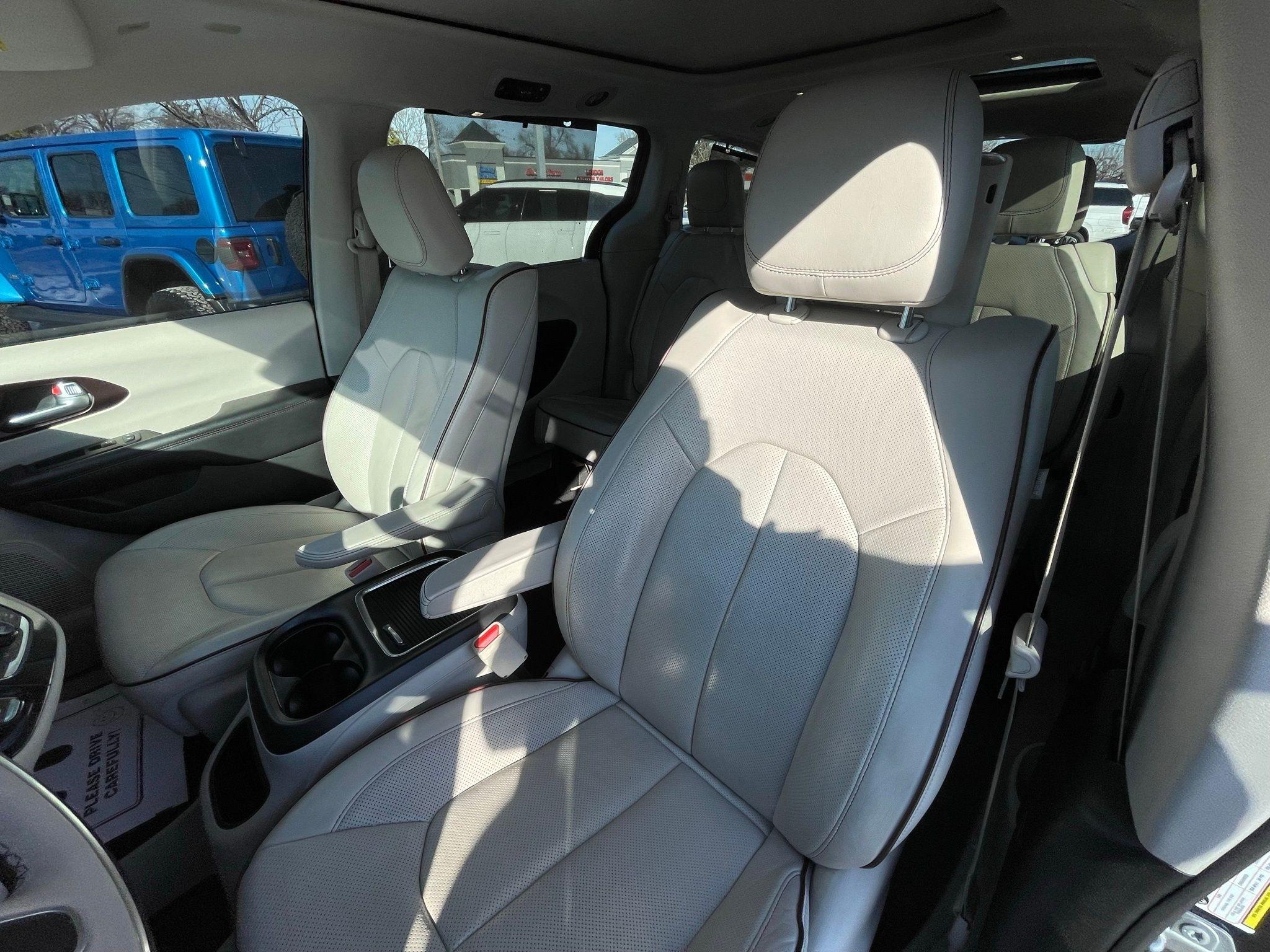 Chrysler Pacifica  2019