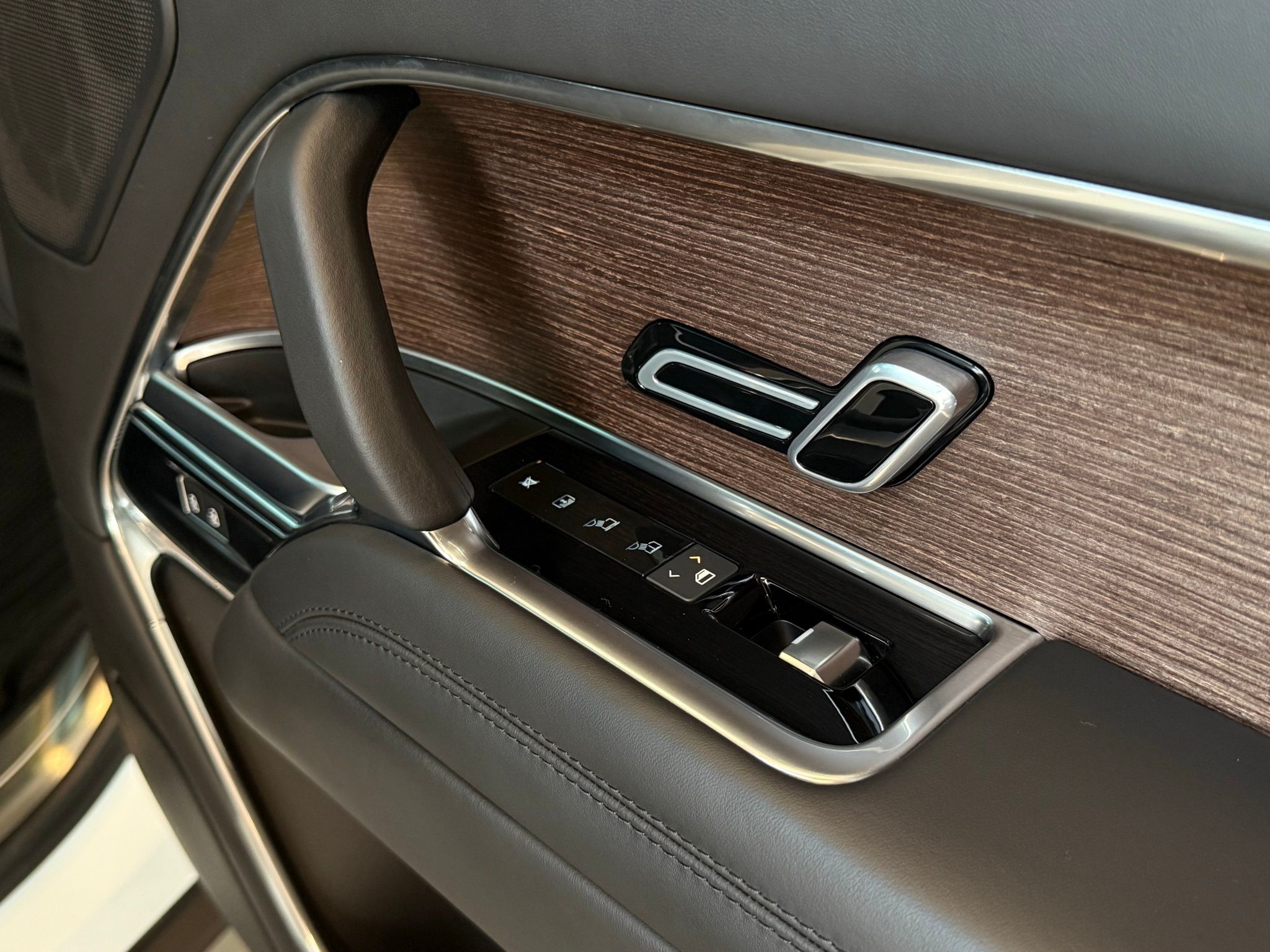 Land Rover Range Rover  2025