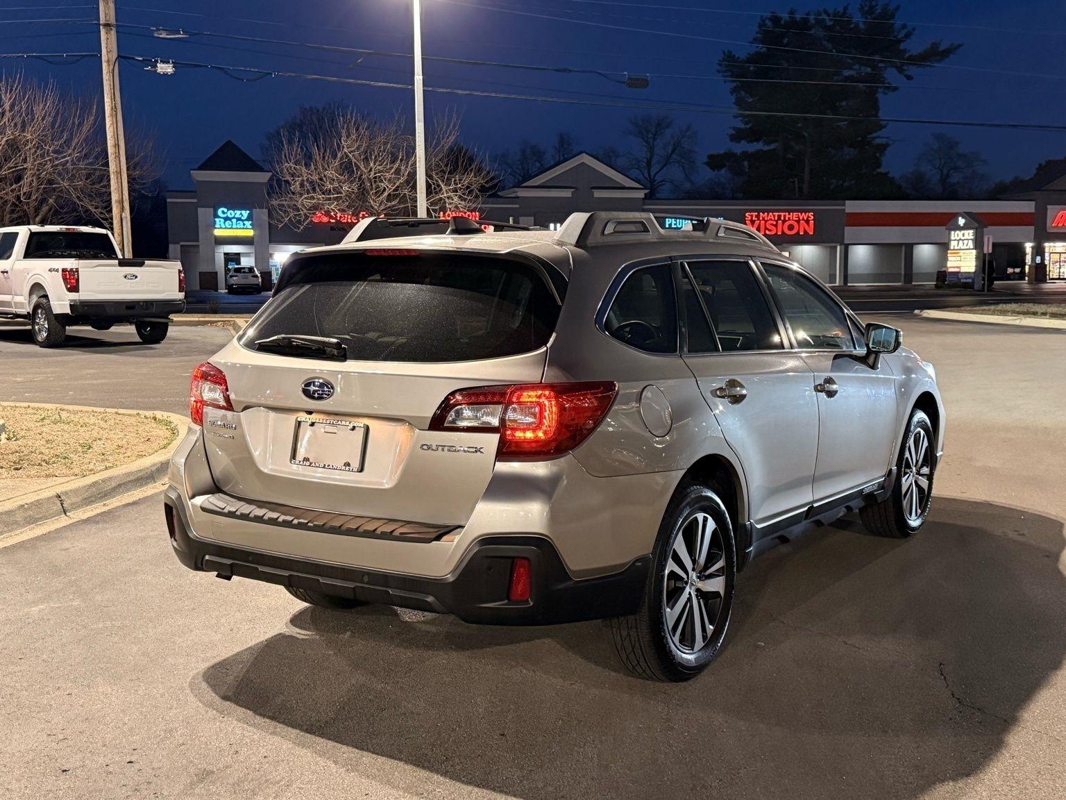 Subaru Outback  2018