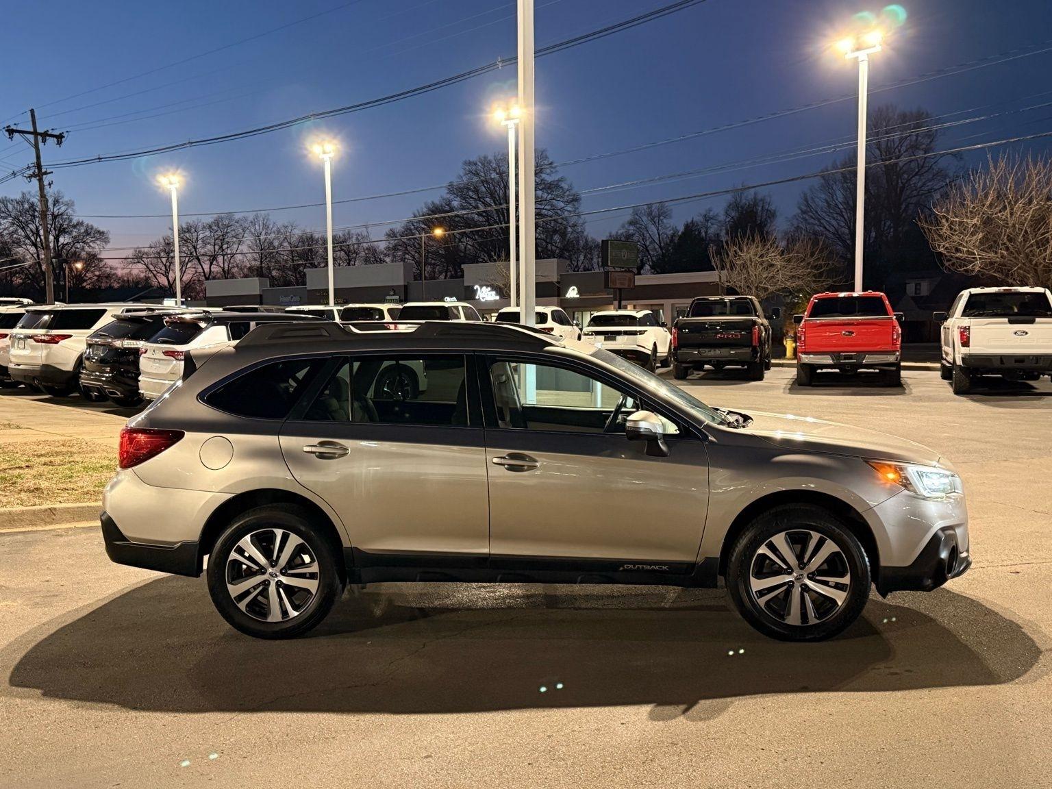 Subaru Outback  2018