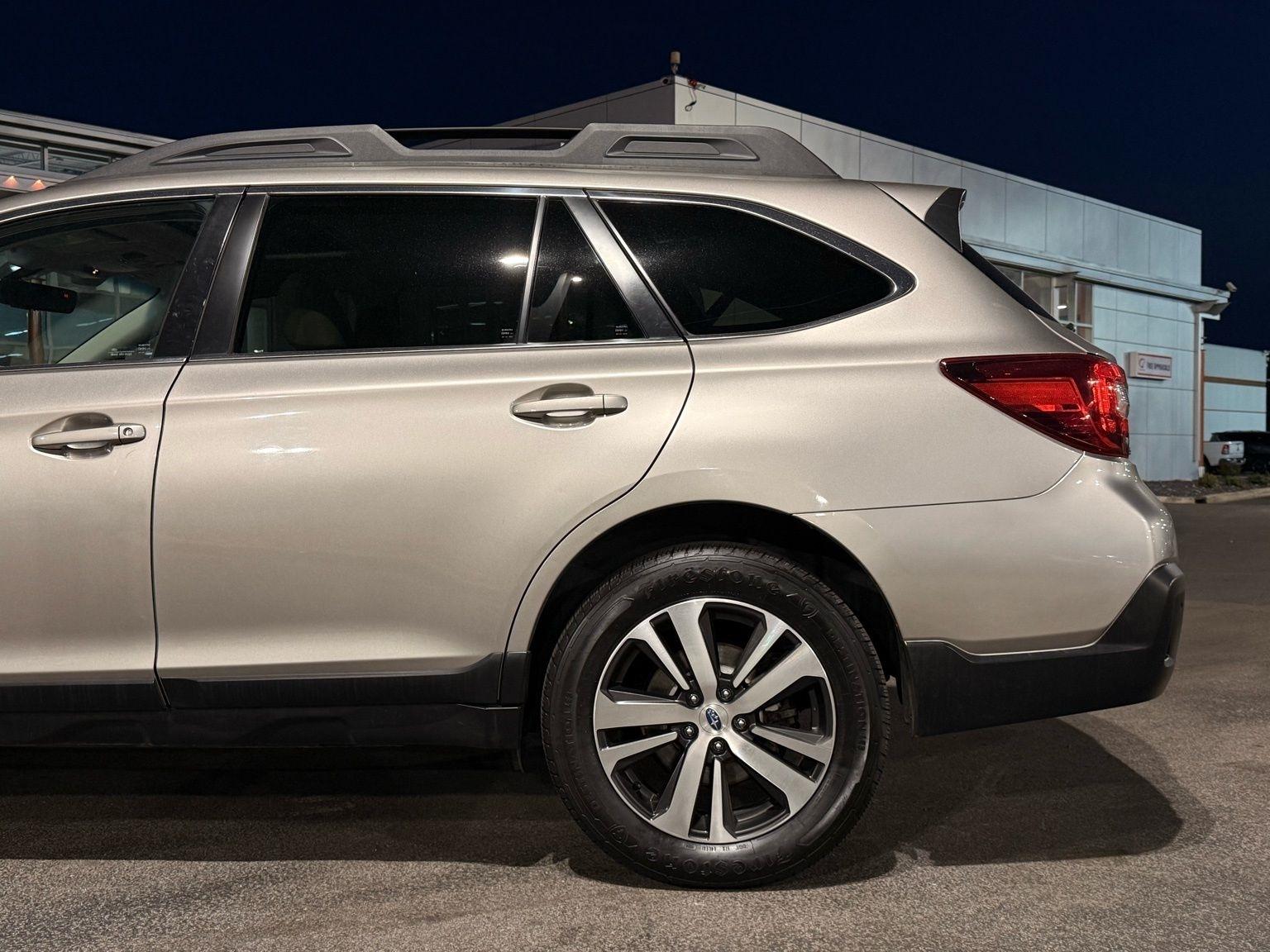 Subaru Outback  2018