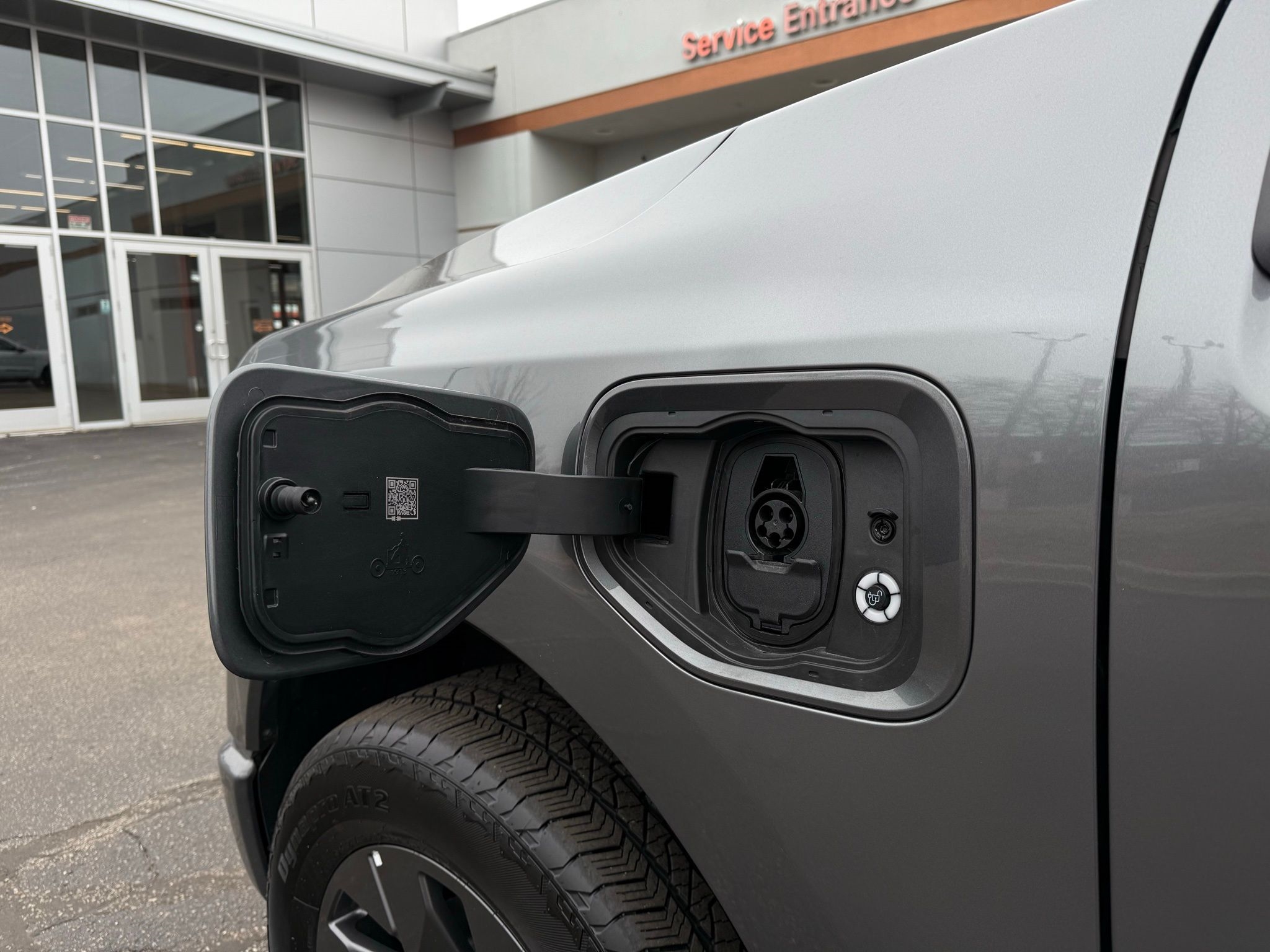 Ford F-150 Lightning  2024