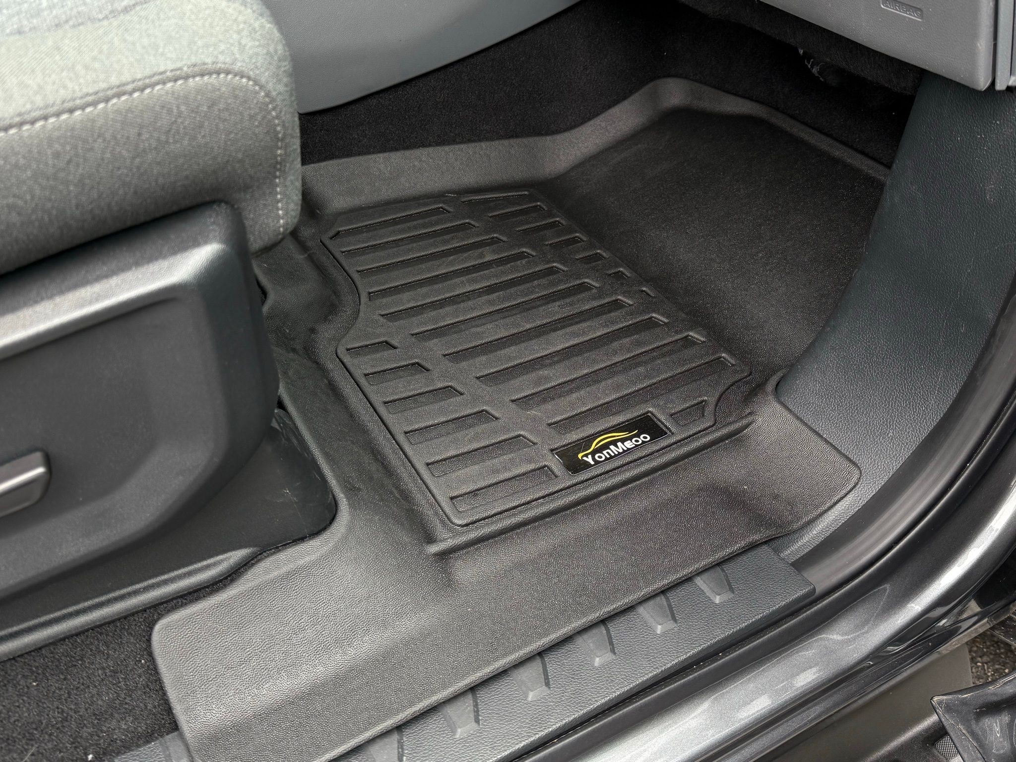 Ford F-150 Lightning  2024