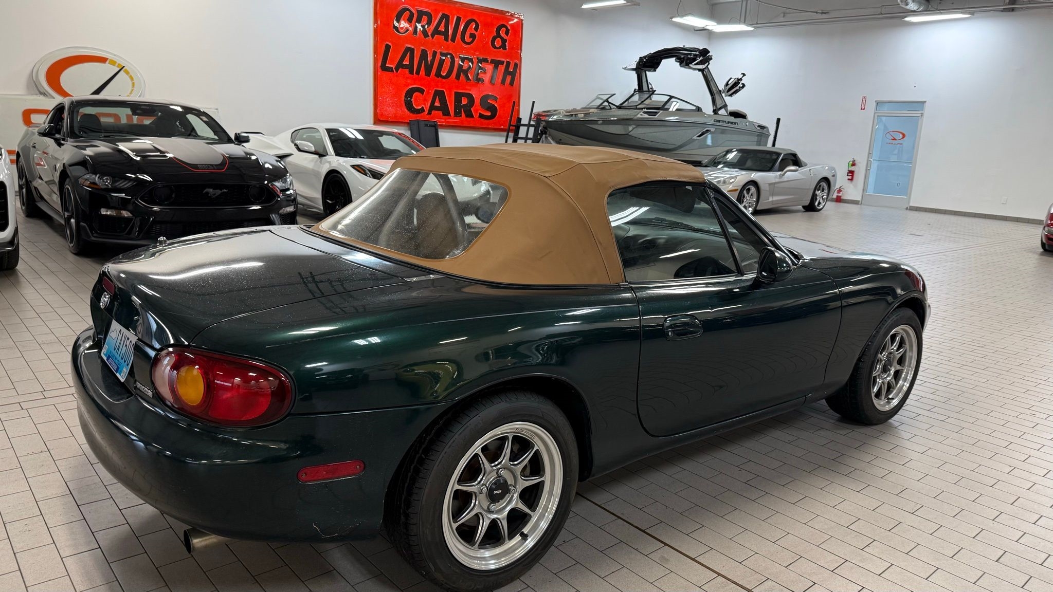 Mazda MX-5 Miata  1999