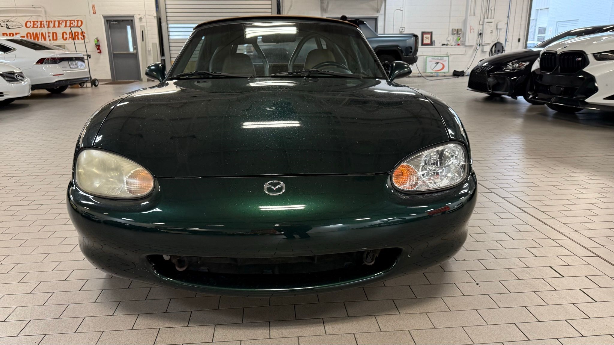 Mazda MX-5 Miata  1999