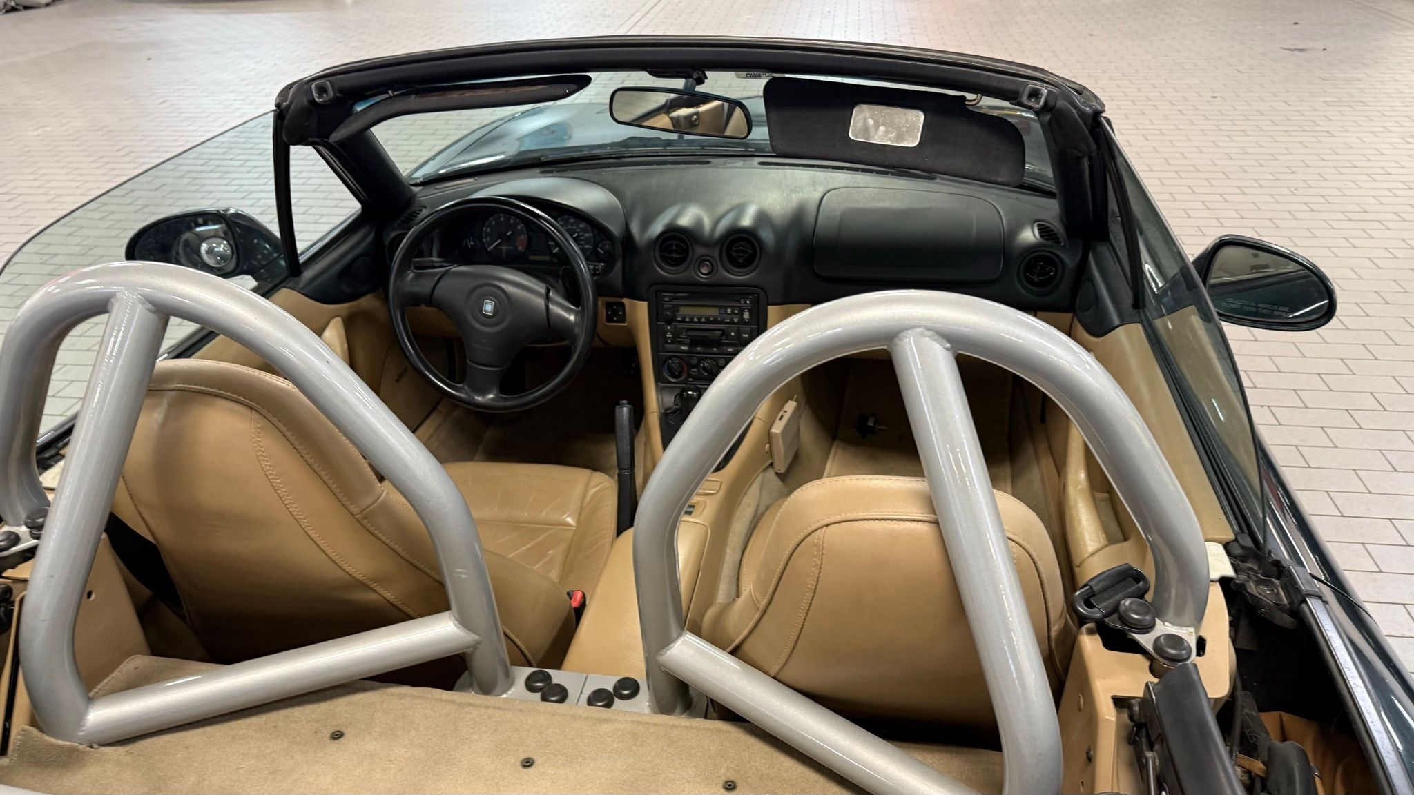 Mazda MX-5 Miata  1999