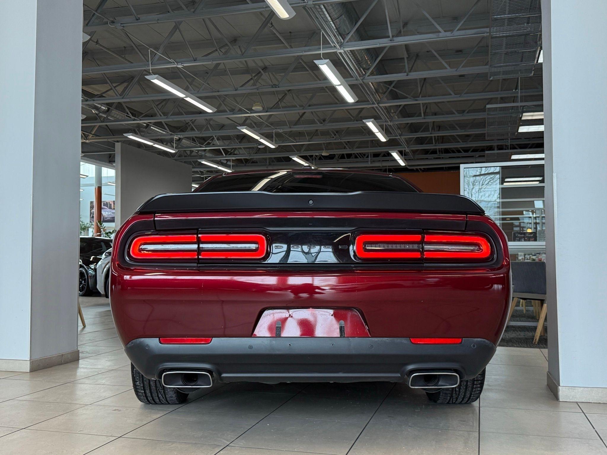 Dodge Challenger  2023