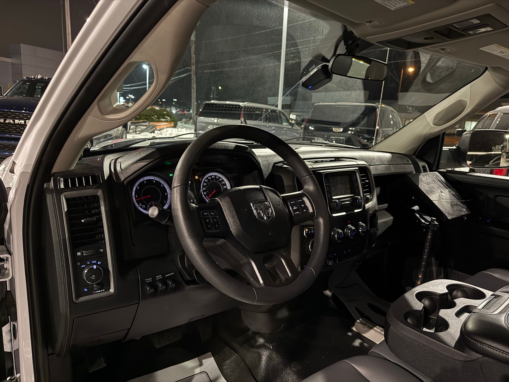 RAM 1500 Classic  2023