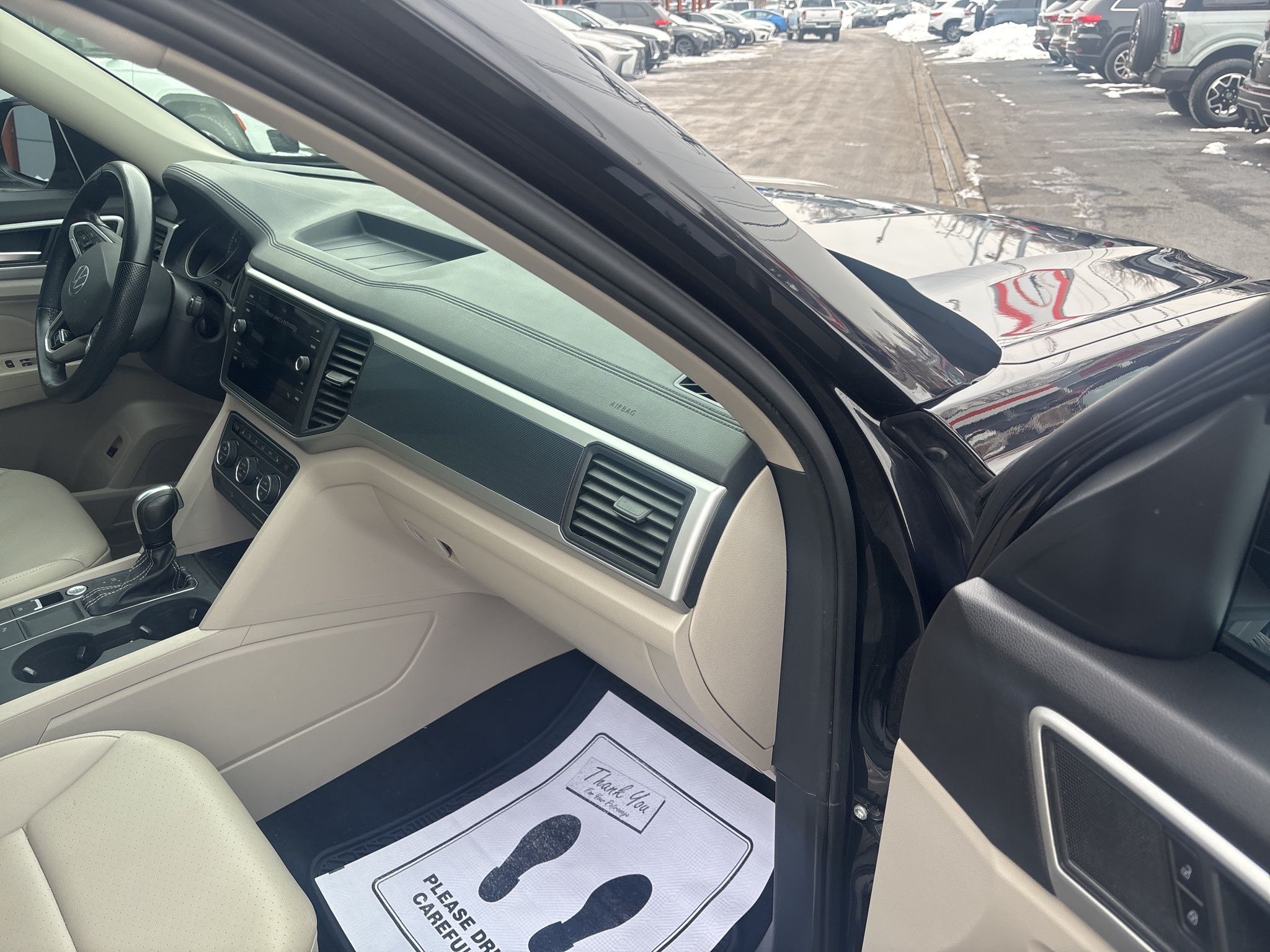 Volkswagen Atlas  2021