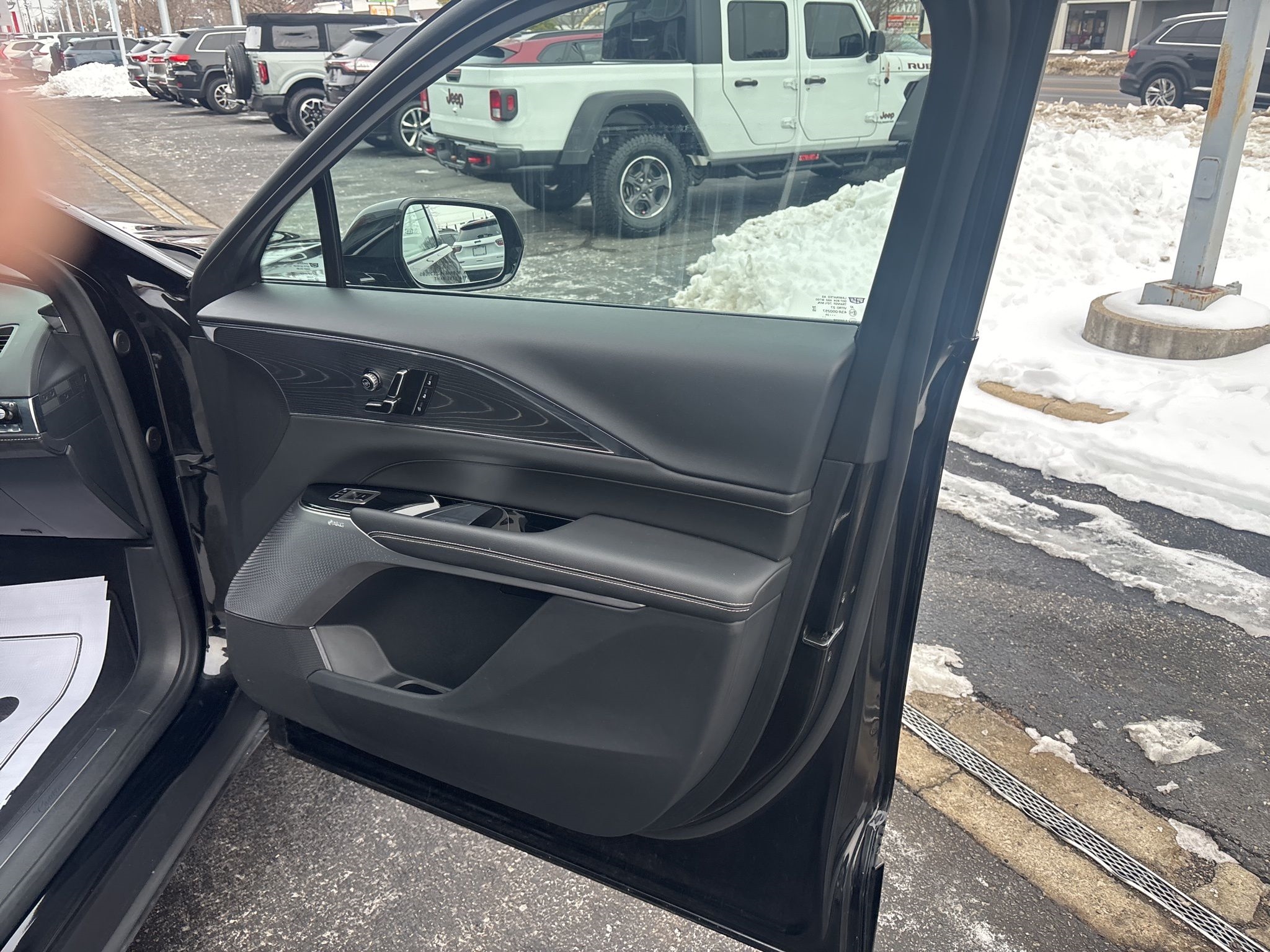 Cadillac Lyriq  2024