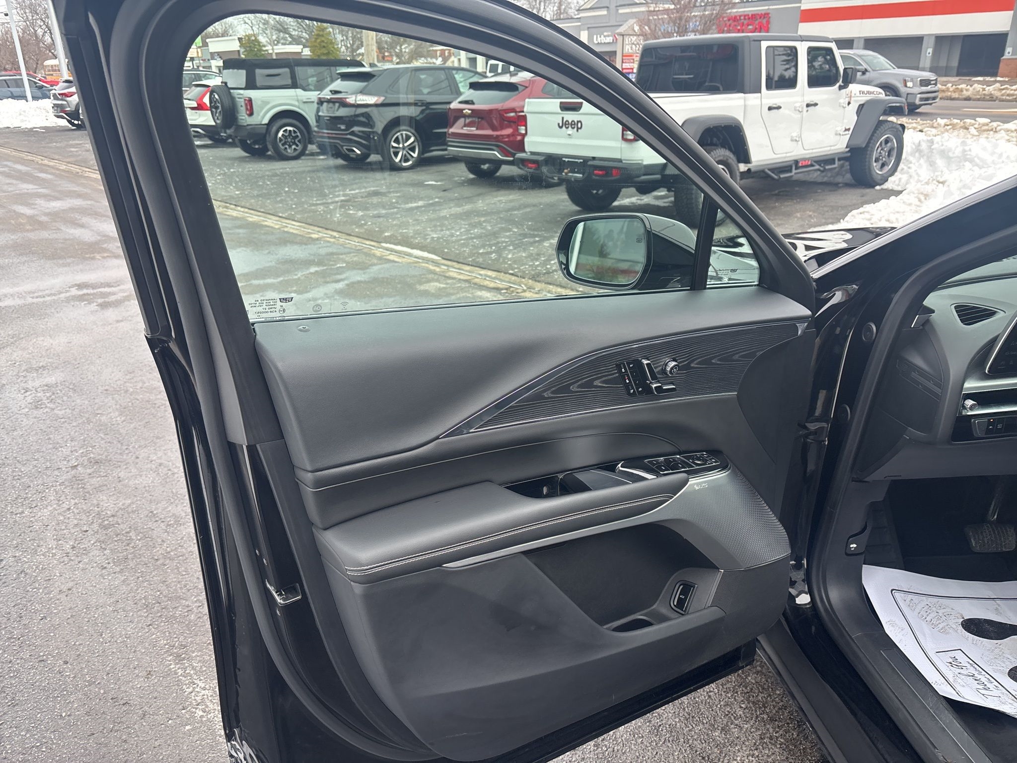 Cadillac Lyriq  2024