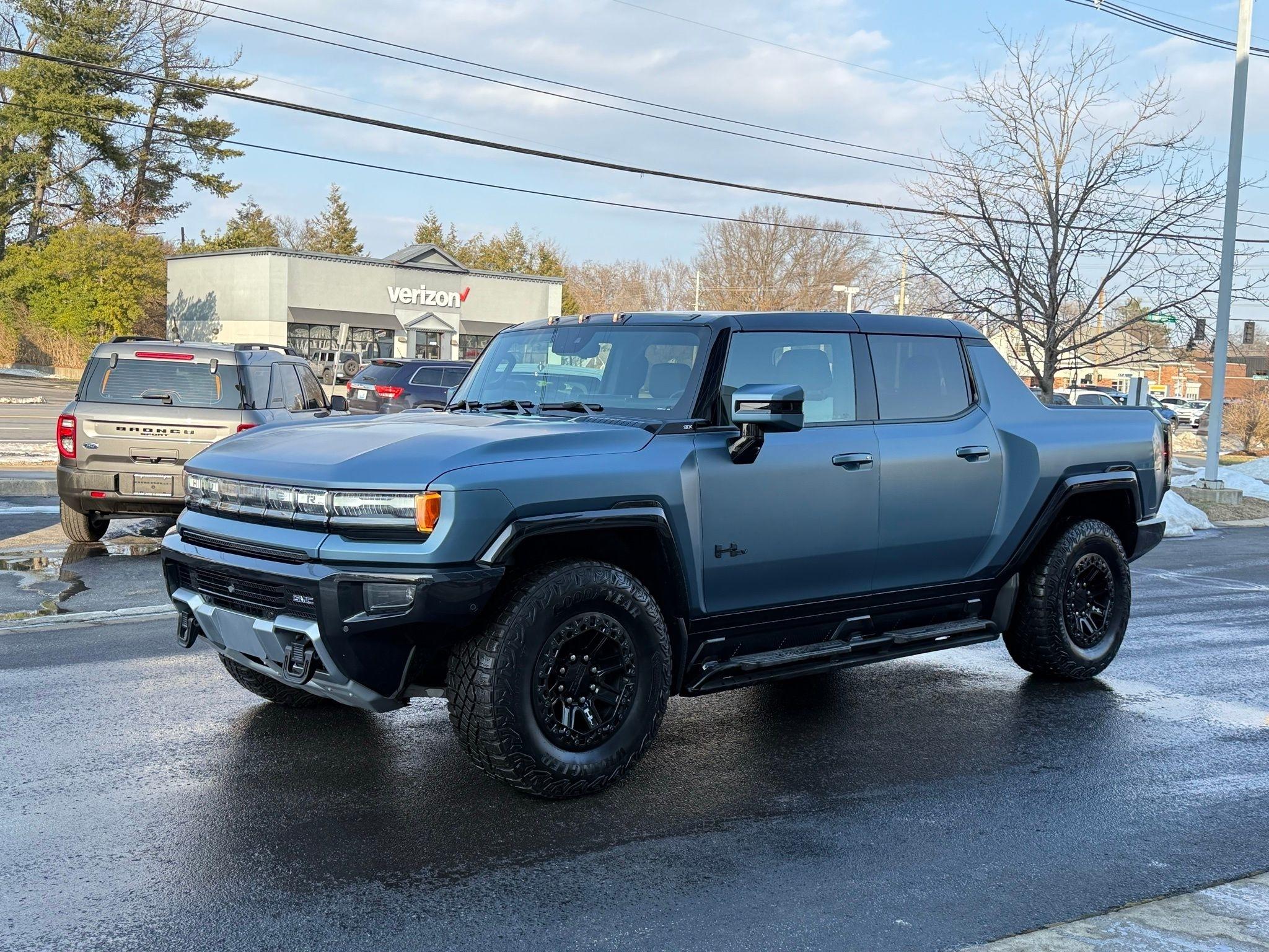 GMC HUMMER EV  2024