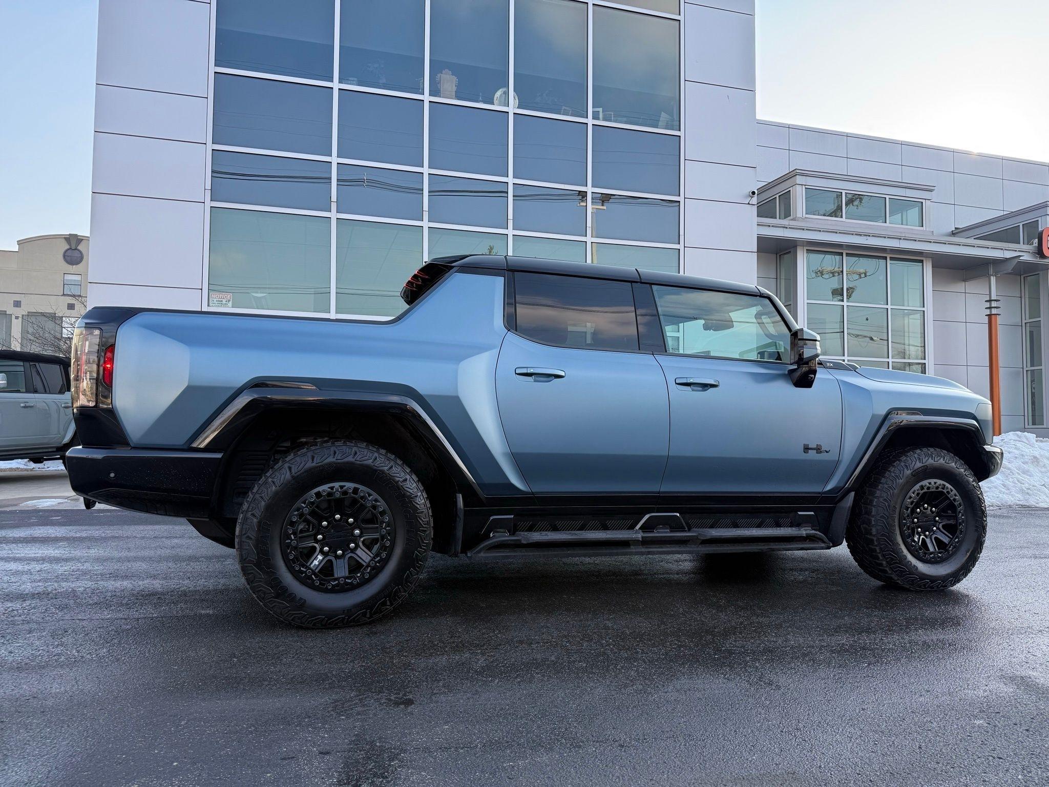 GMC HUMMER EV  2024