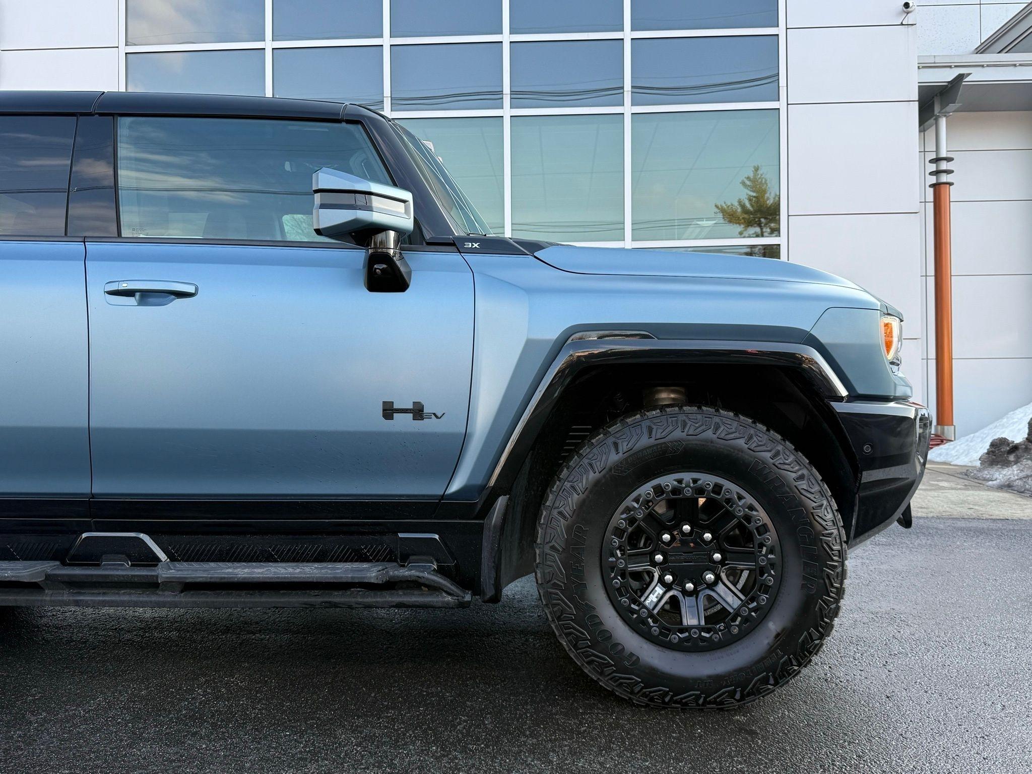GMC HUMMER EV  2024