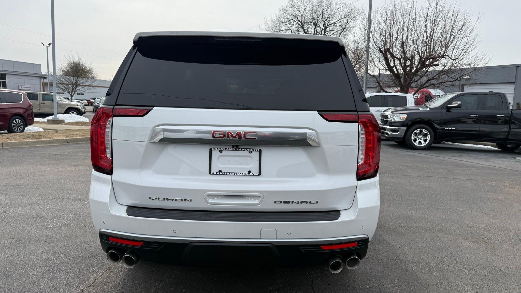 GMC Yukon XL  2021