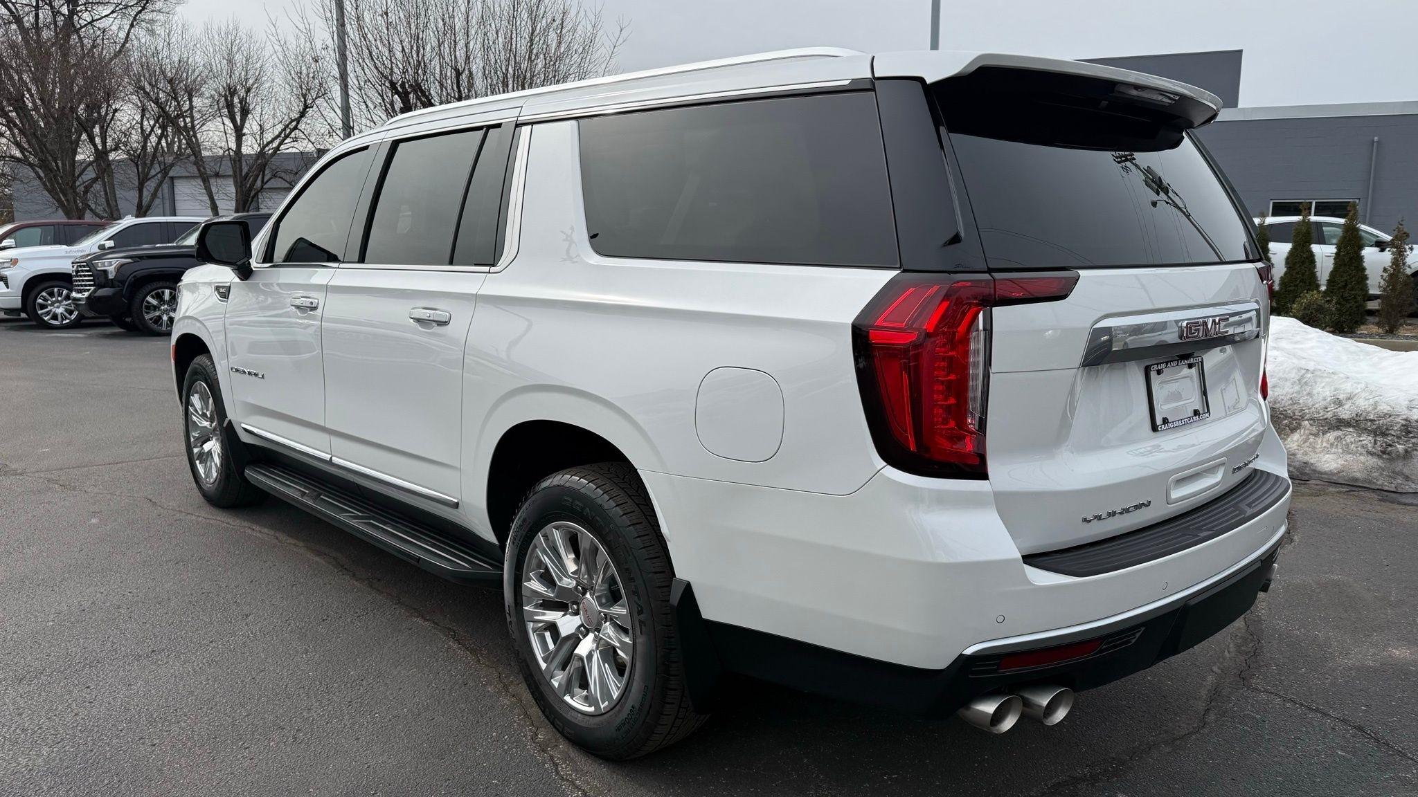 GMC Yukon XL  2021