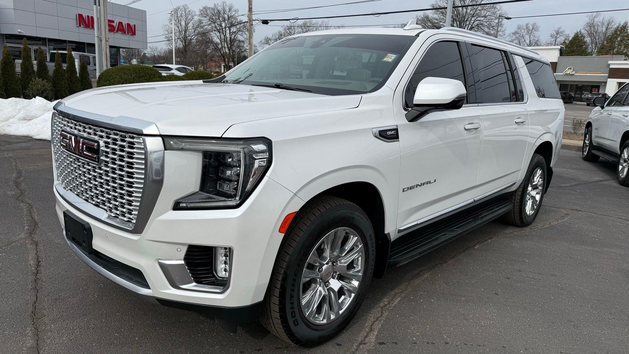 GMC Yukon XL  2021