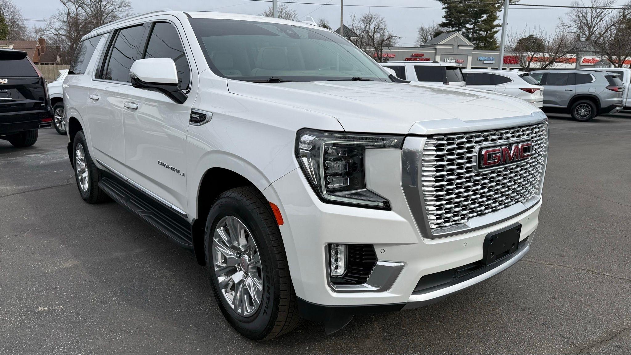 GMC Yukon XL  2021