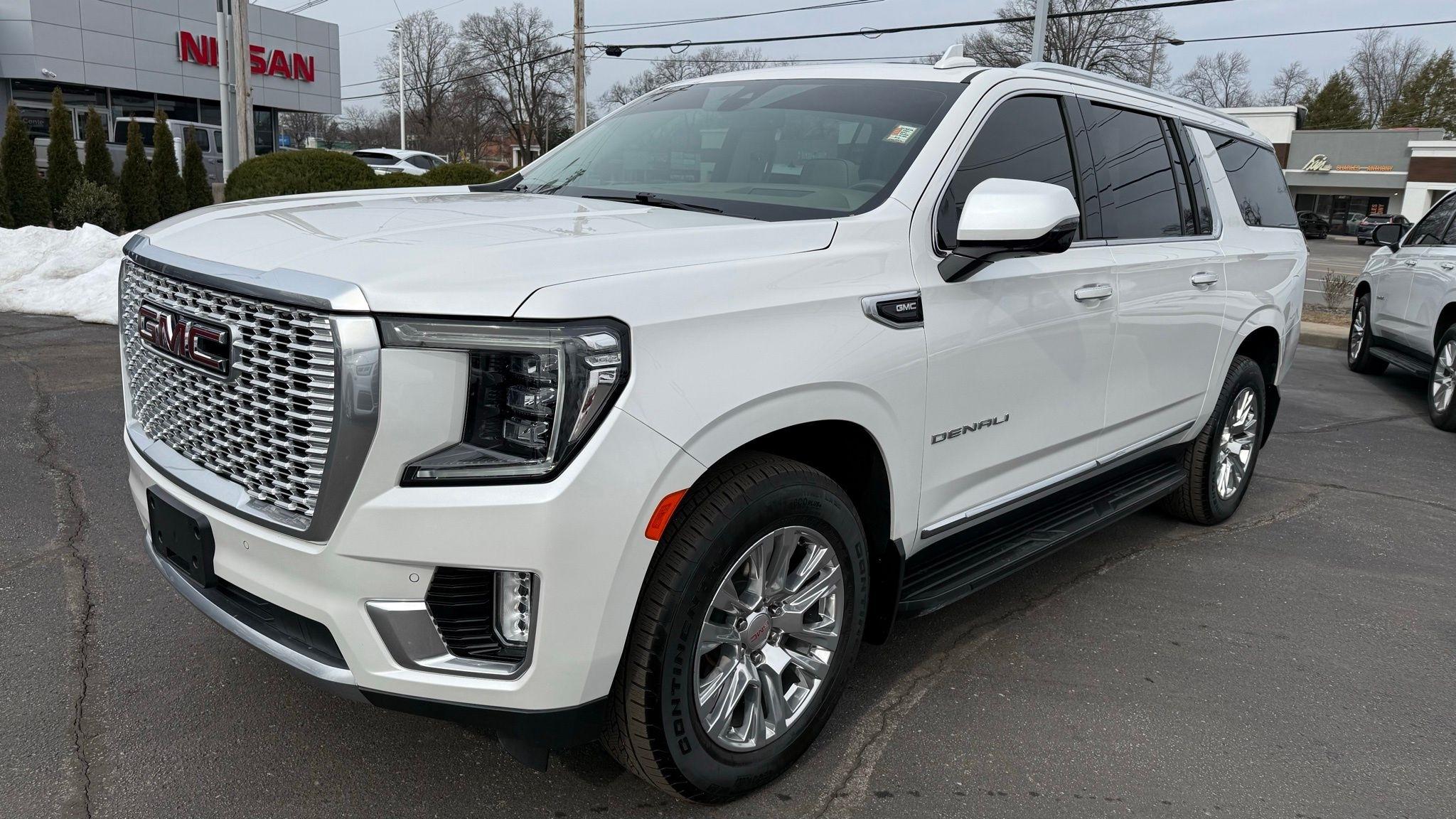GMC Yukon XL  2021