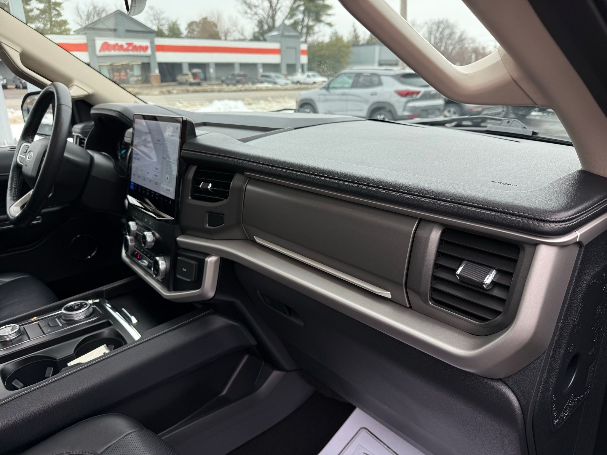 Ford Expedition  2023