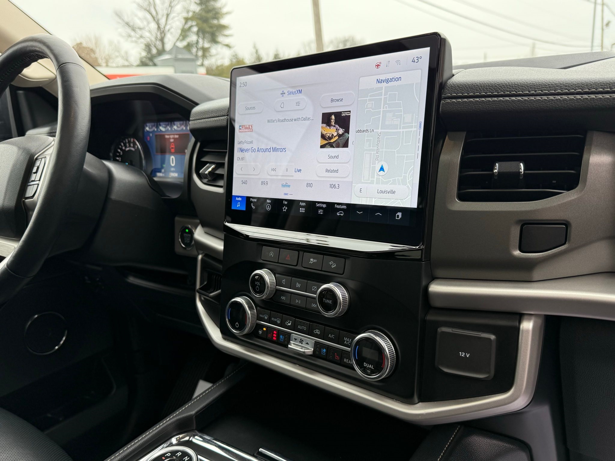 Ford Expedition  2023