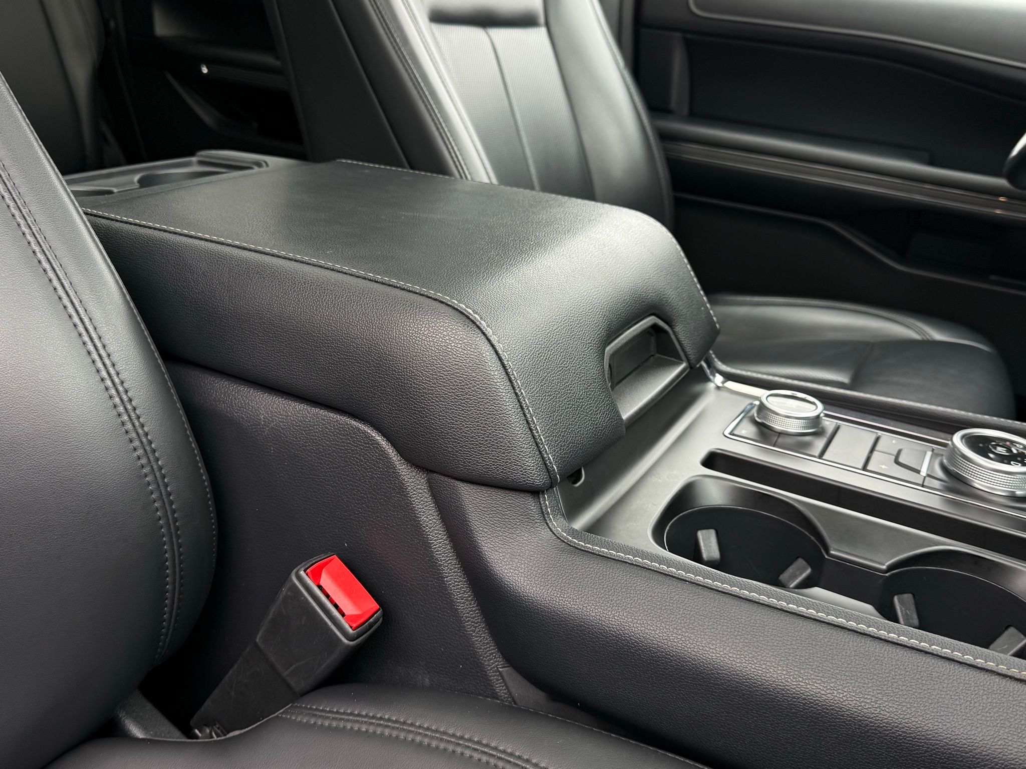 Ford Expedition  2023