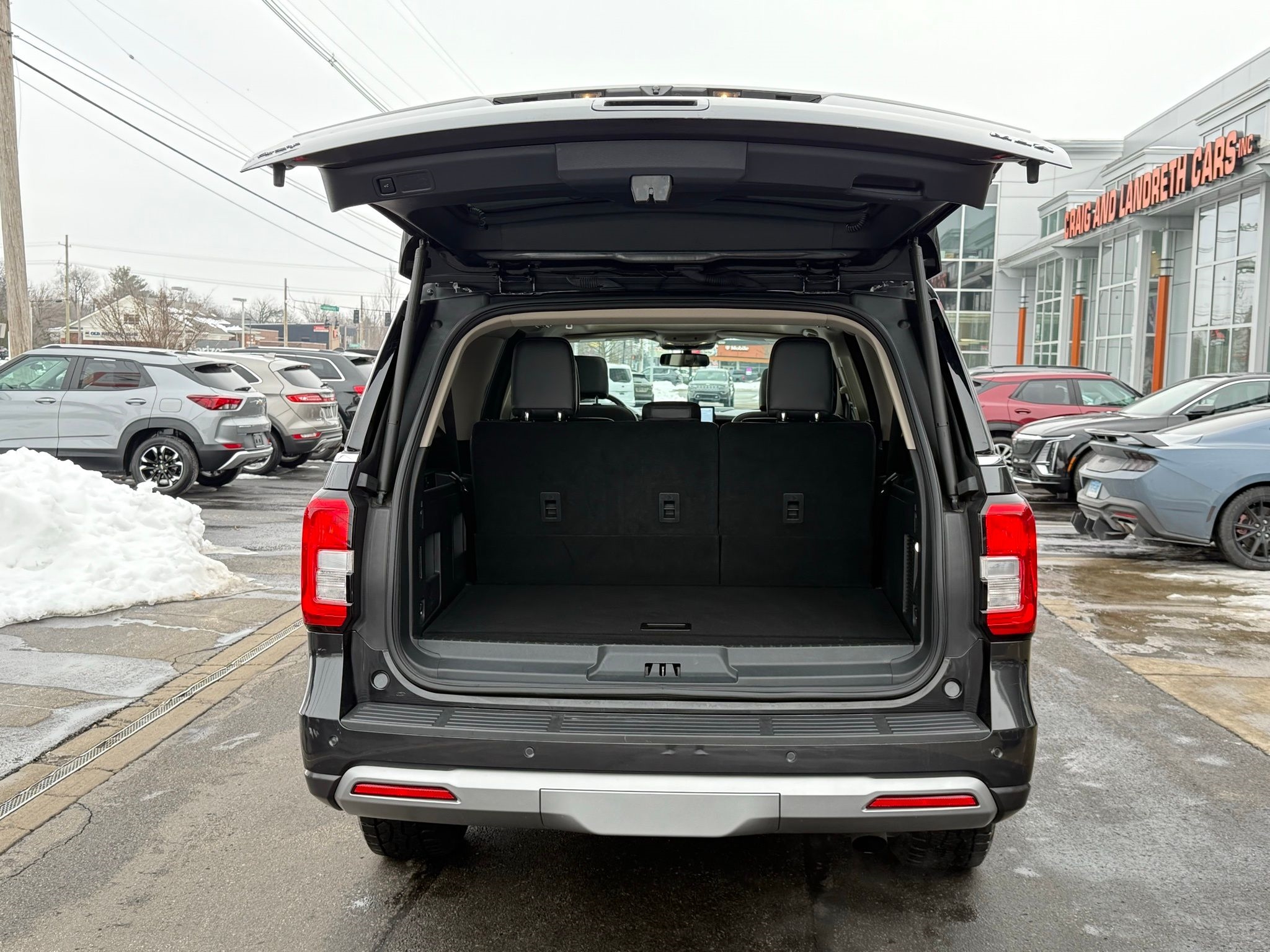 Ford Expedition  2023